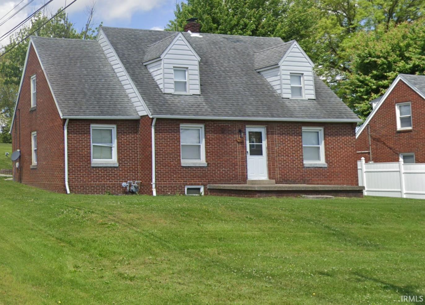 2403 Newton Street — photo
