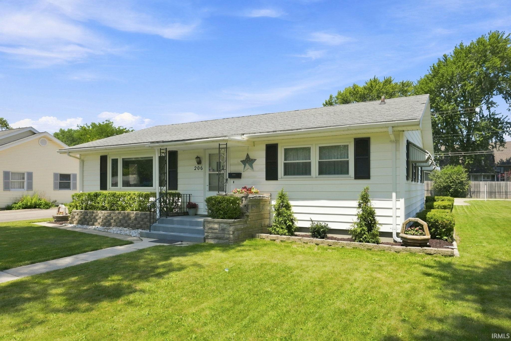 206 W Jackson Street — photo