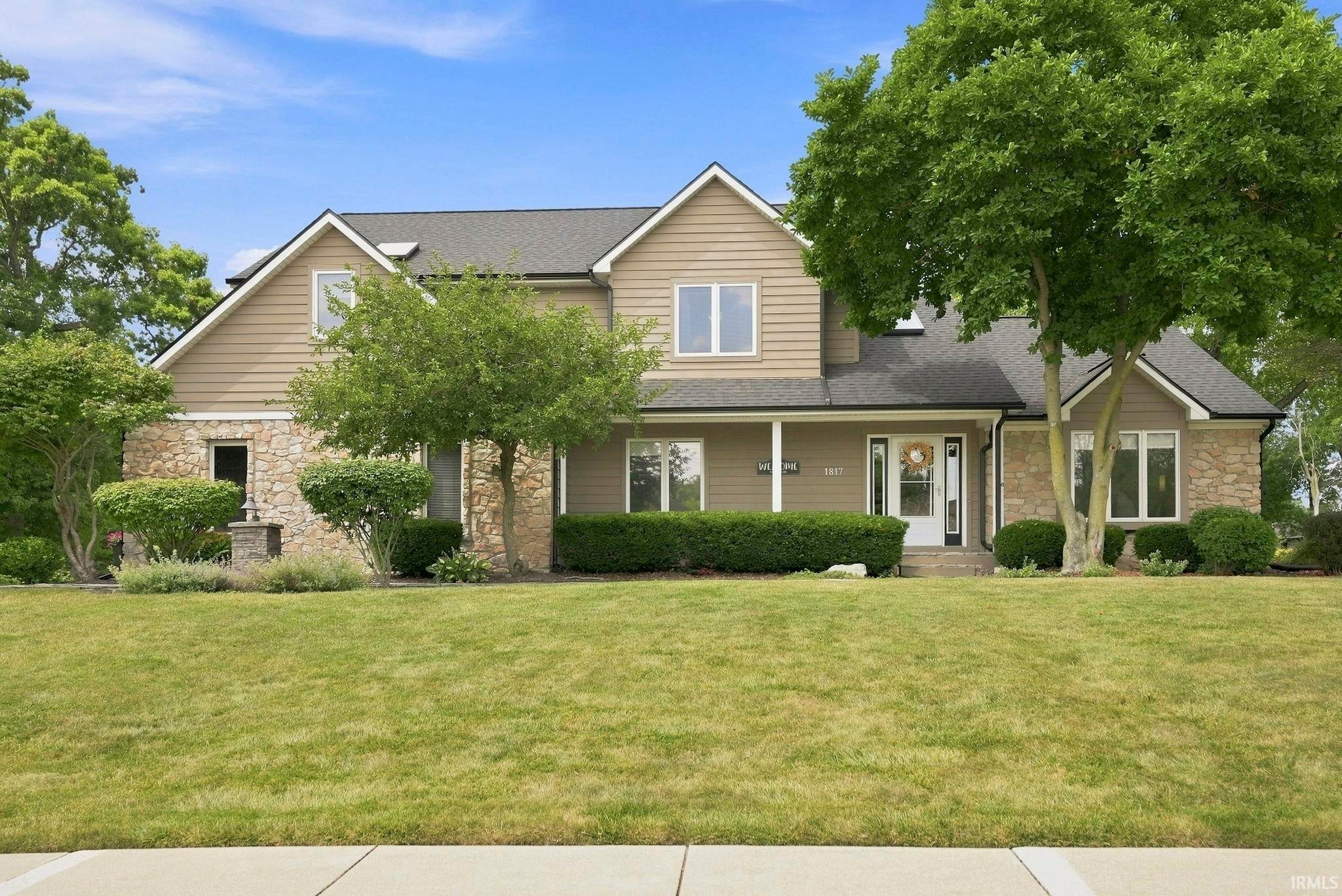 1817 Woodland Lake Pass — photo