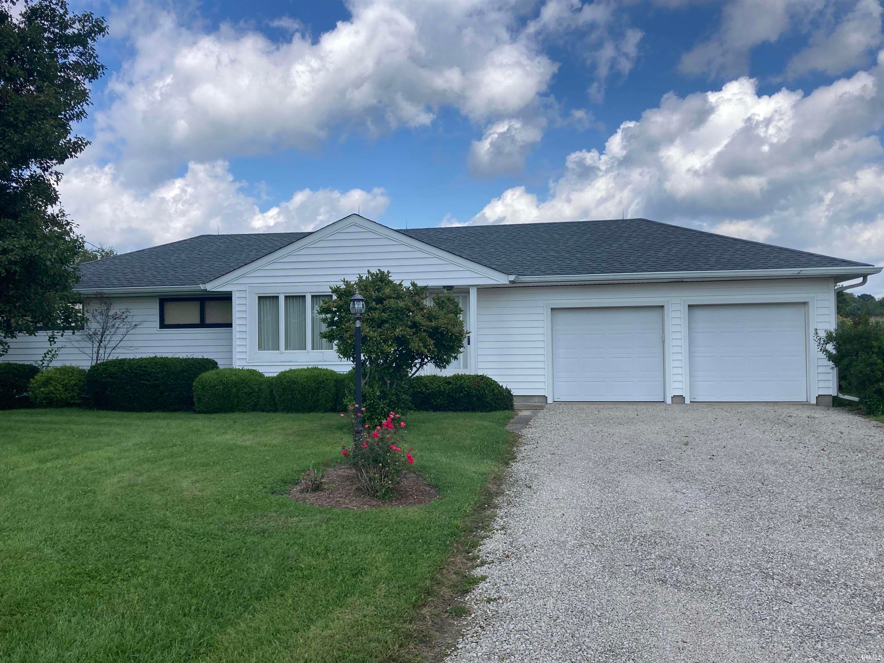 9214 N Buck Creek Pike — photo