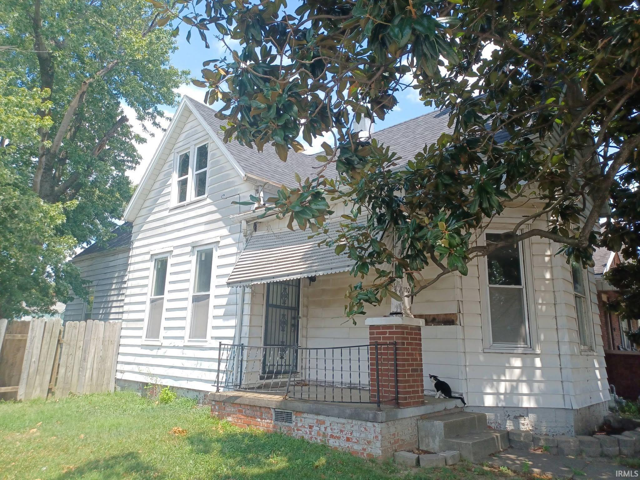 100 E Oregon Street — photo