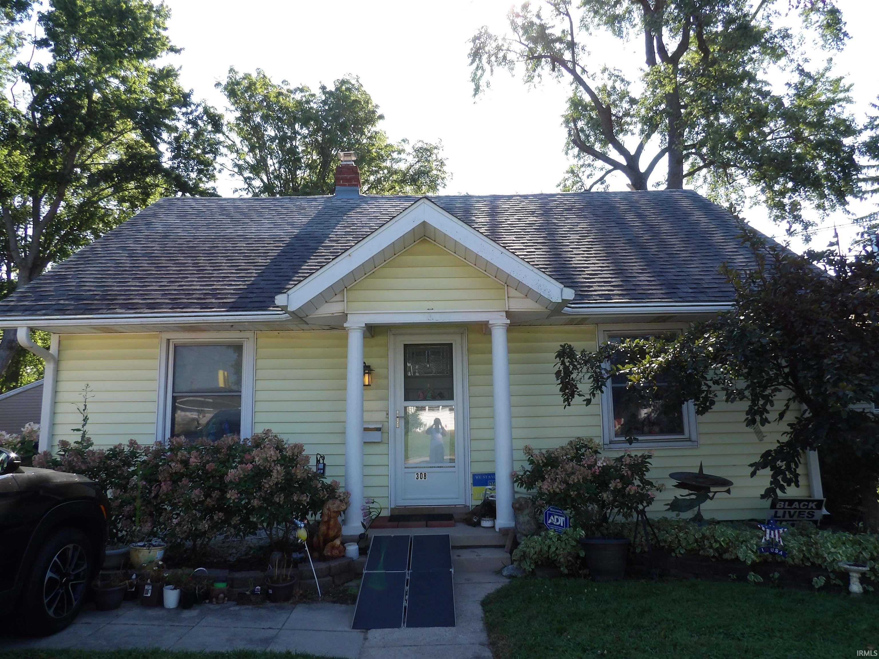 308 S Manning Avenue — photo