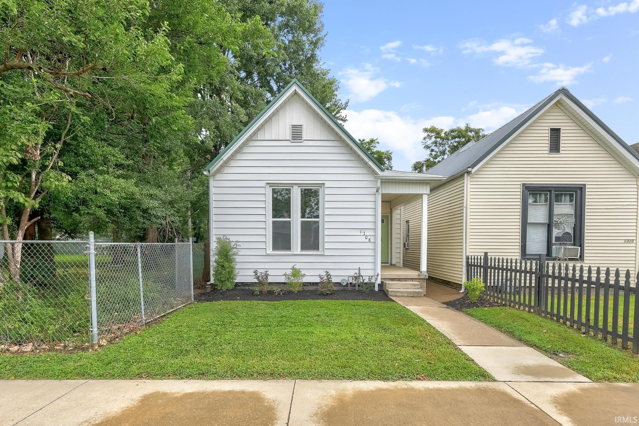 1308 E Walnut Street — photo