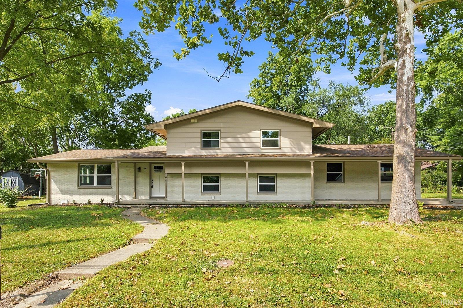 1941 Indian Trail Drive — photo
