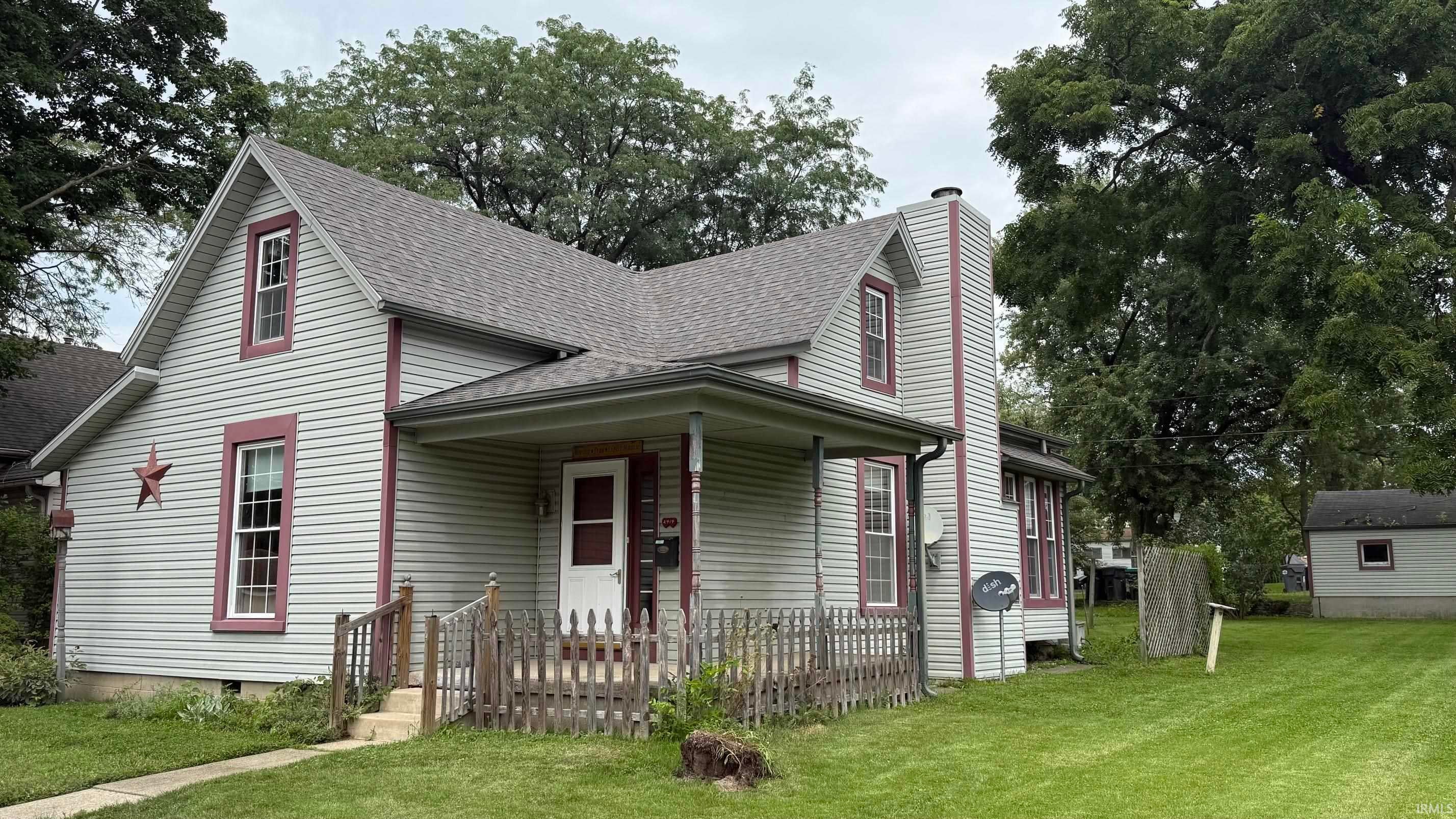 2414 S Vine Street — photo