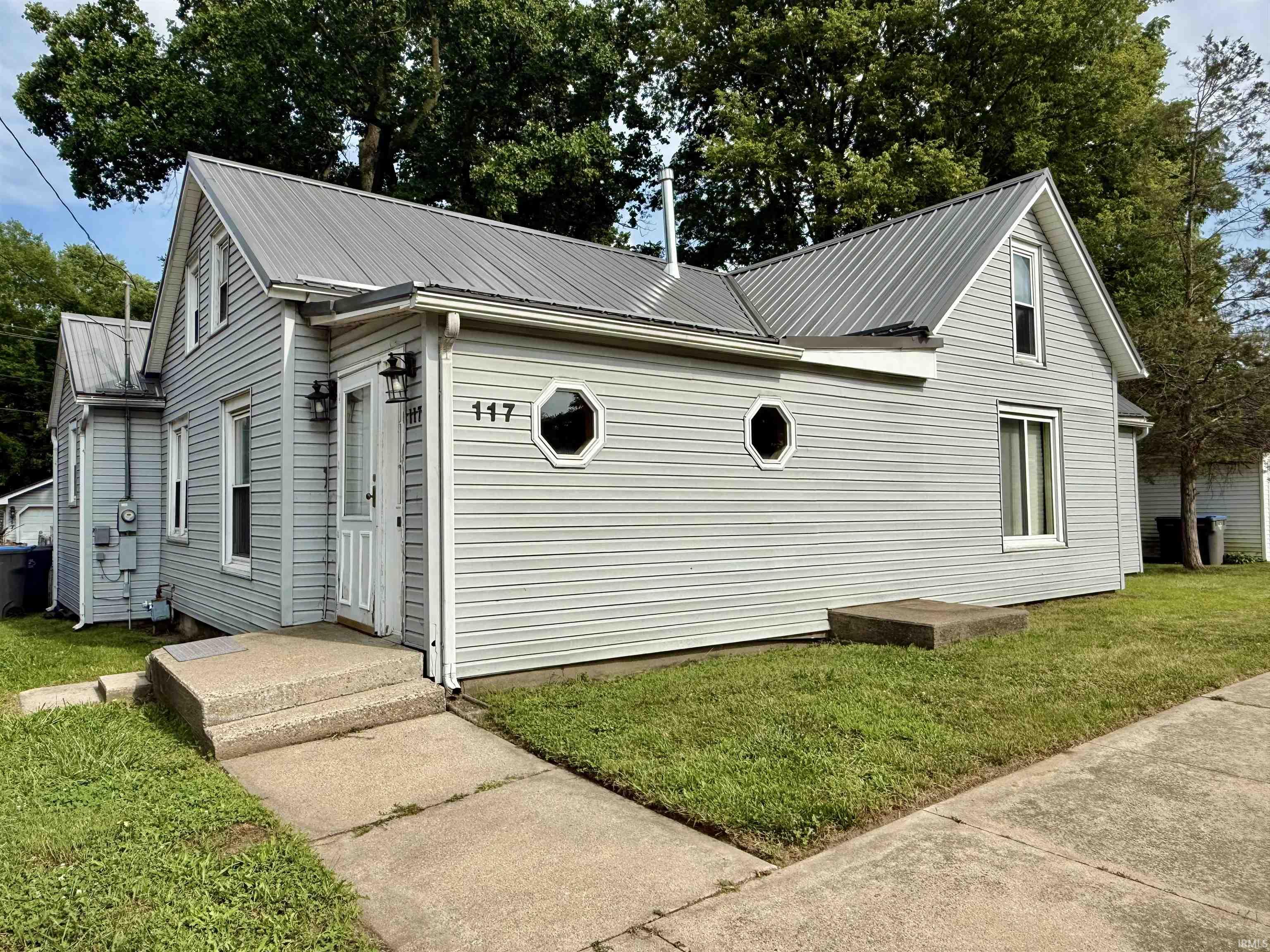 117 S Sherman Street — photo