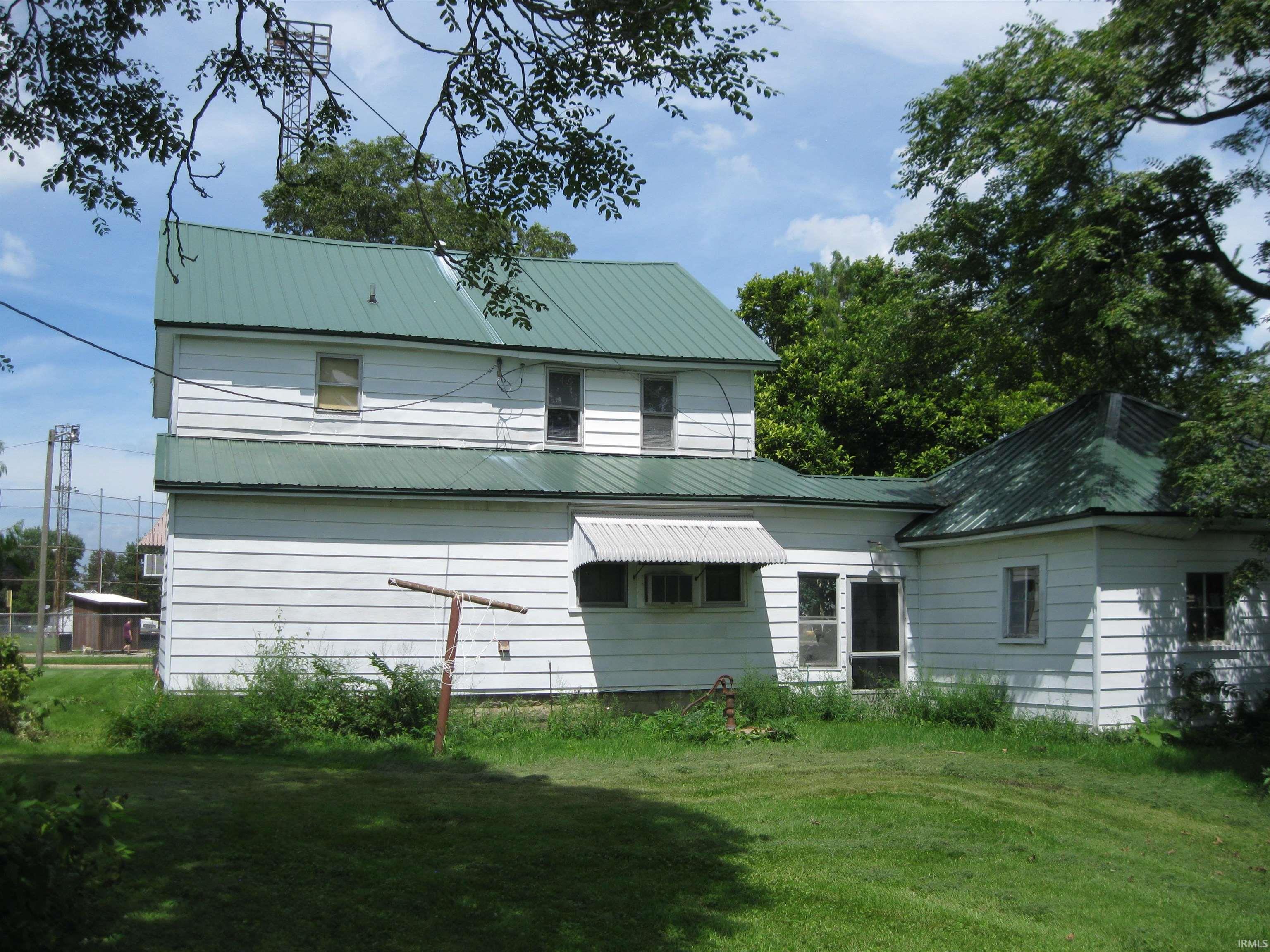 1221 adams st, DECATUR IN 46733 — photo 3