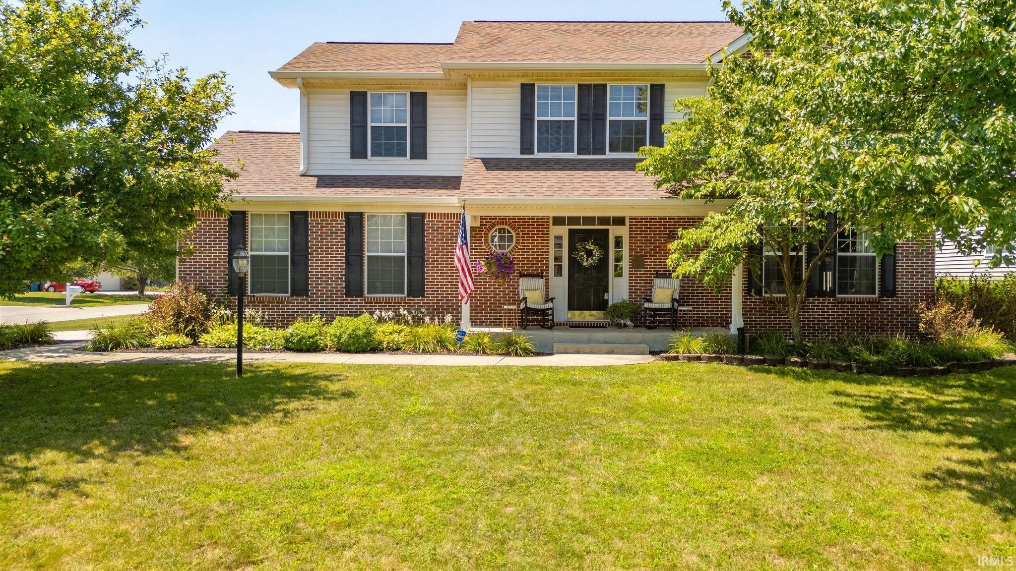 2700 W Ashbrook Lane — photo
