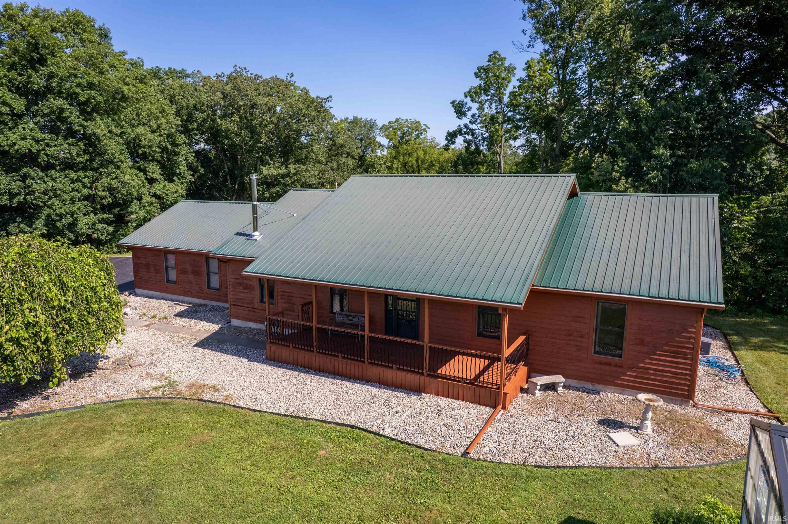 606 W Markle Road — photo