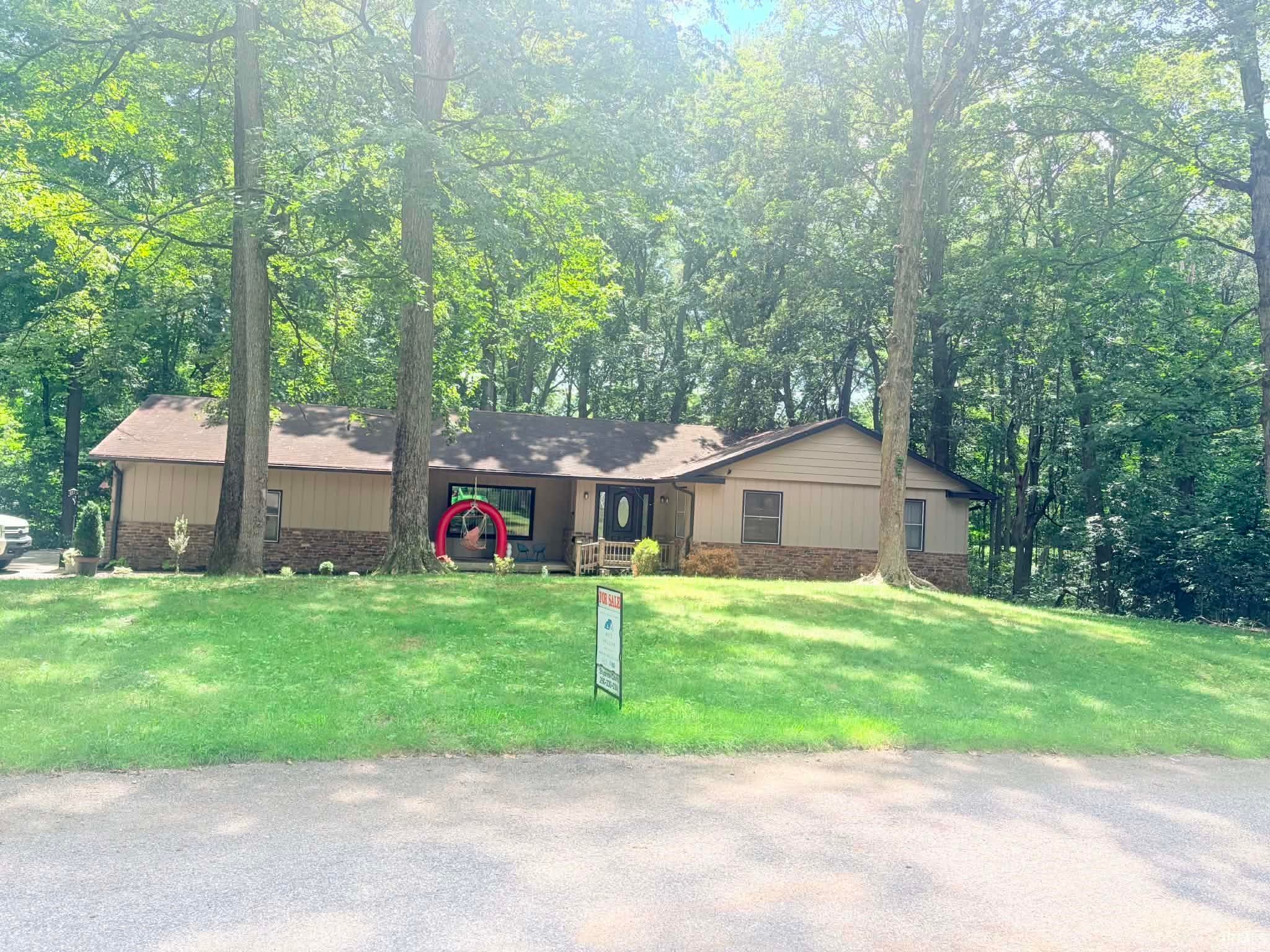 4611 Shady Lane — photo