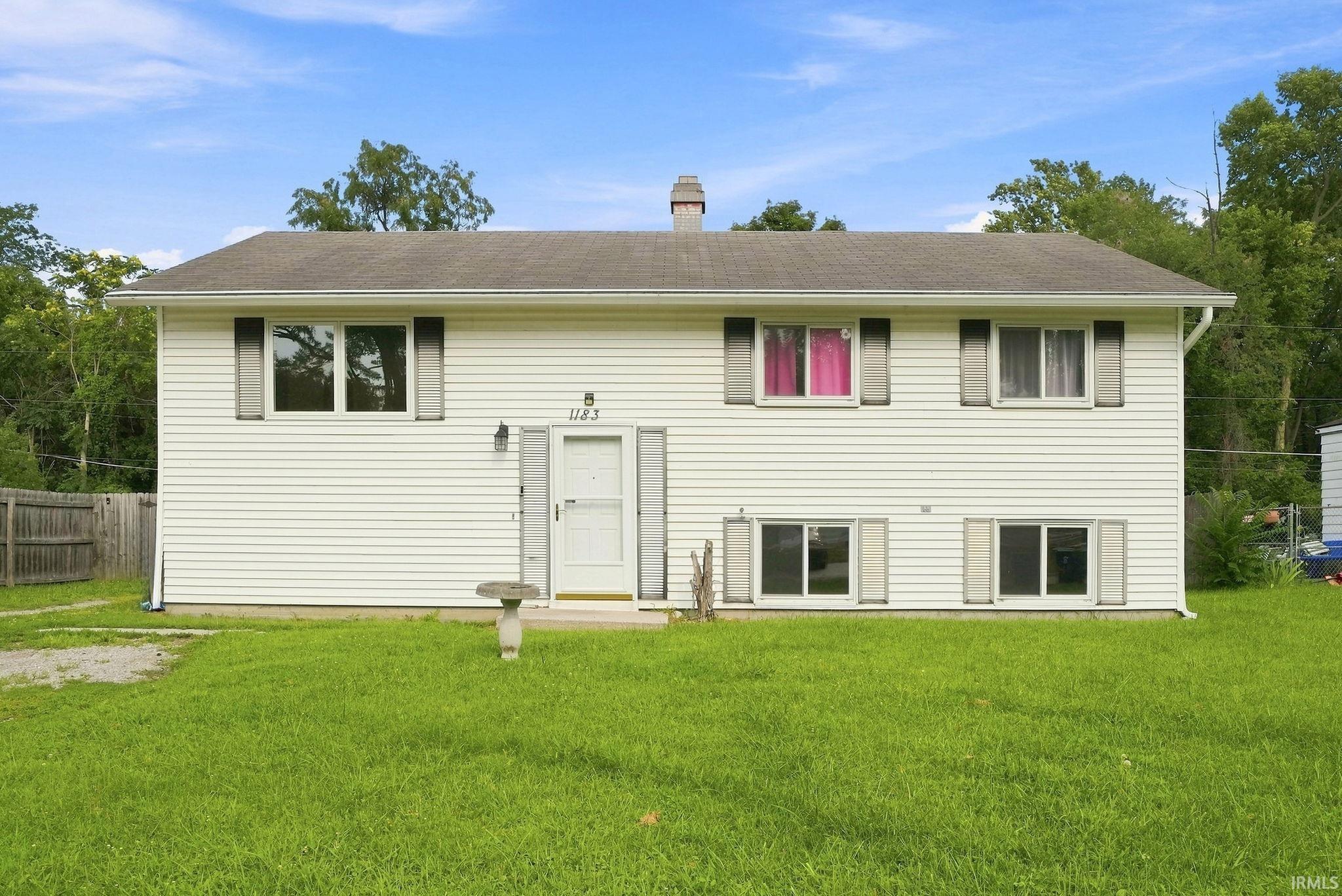 1183 Woodmere Drive — photo