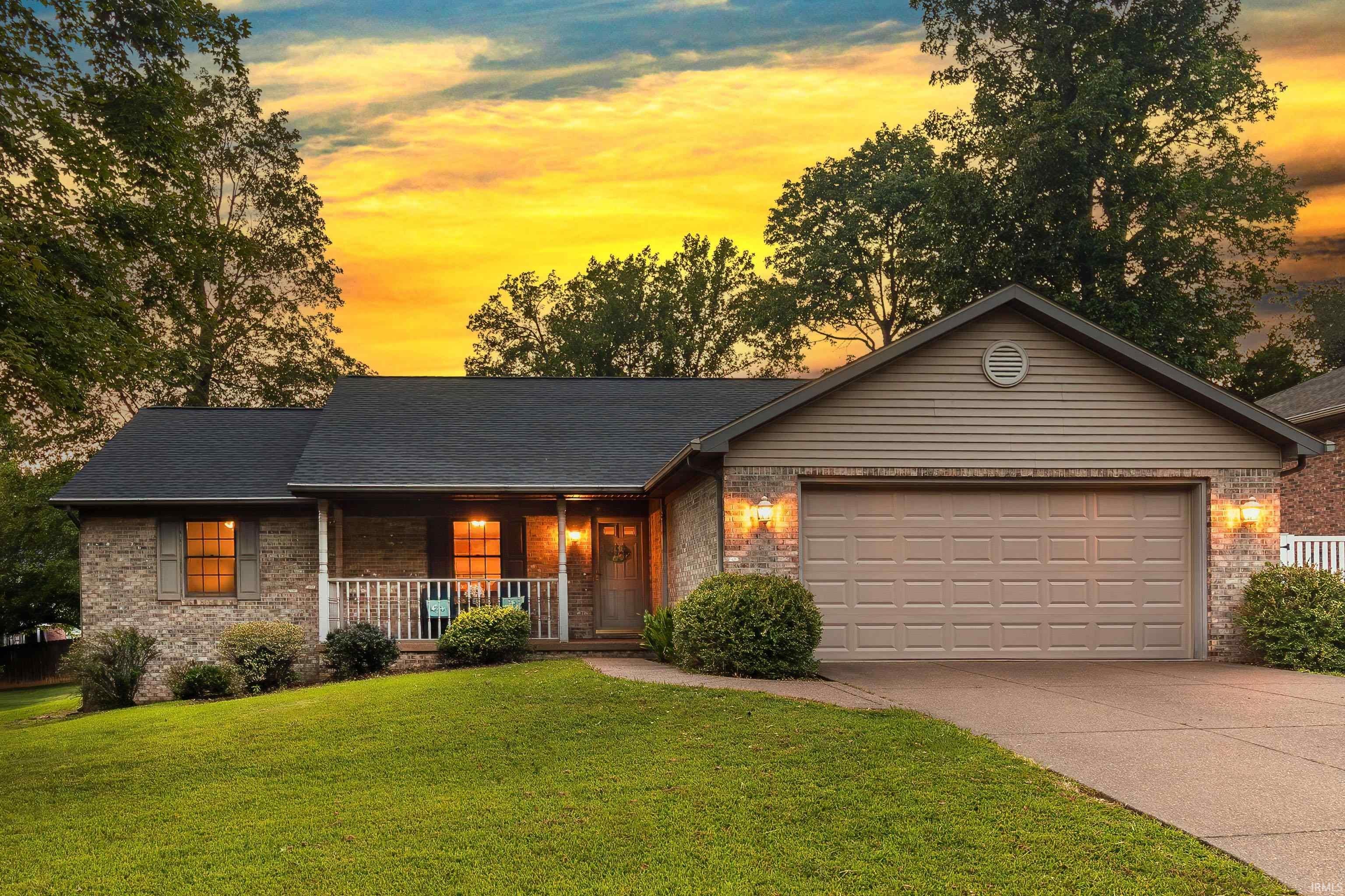 1434 Sandalwood Court — photo