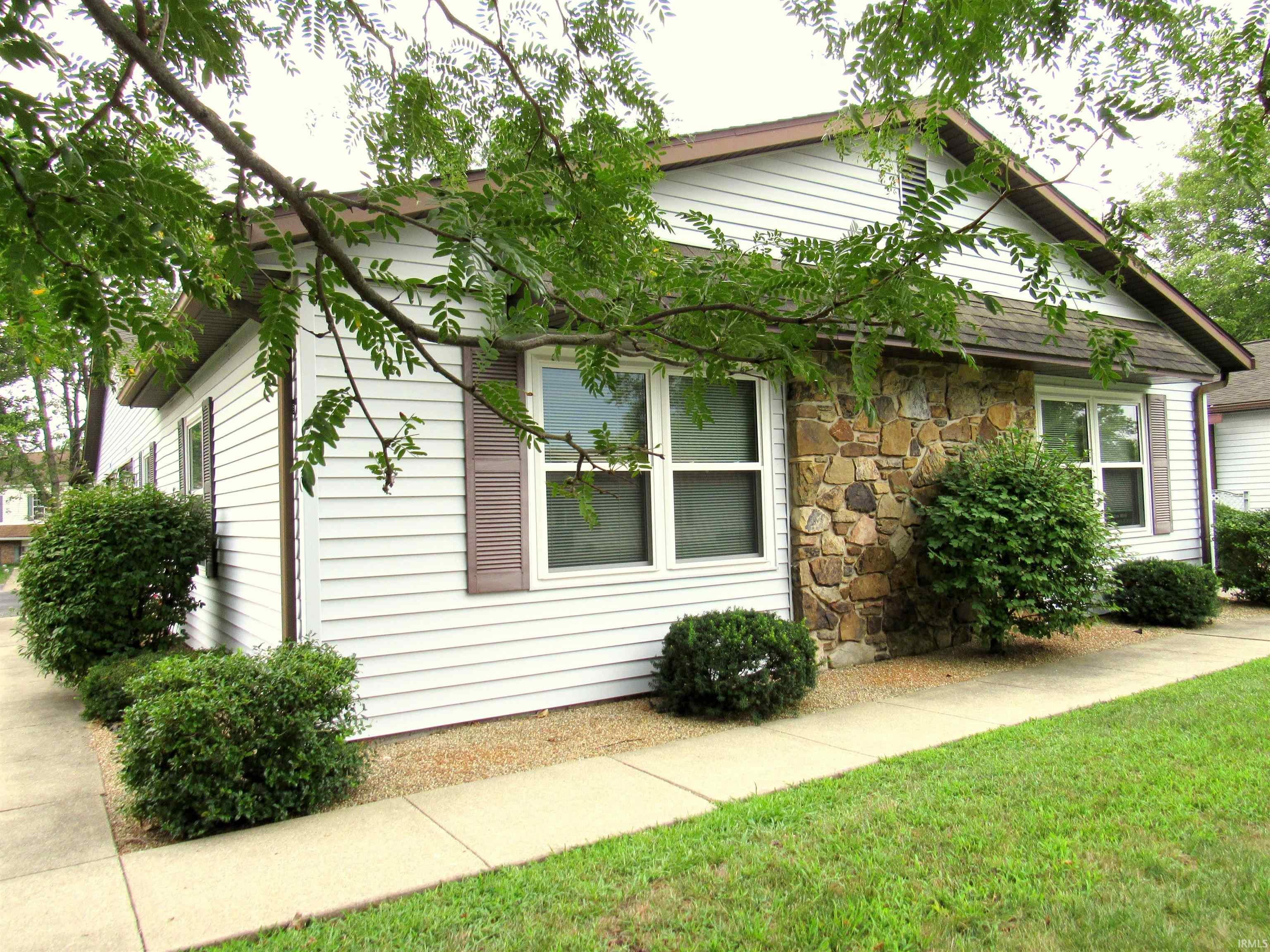 1104 E Regency Drive — photo