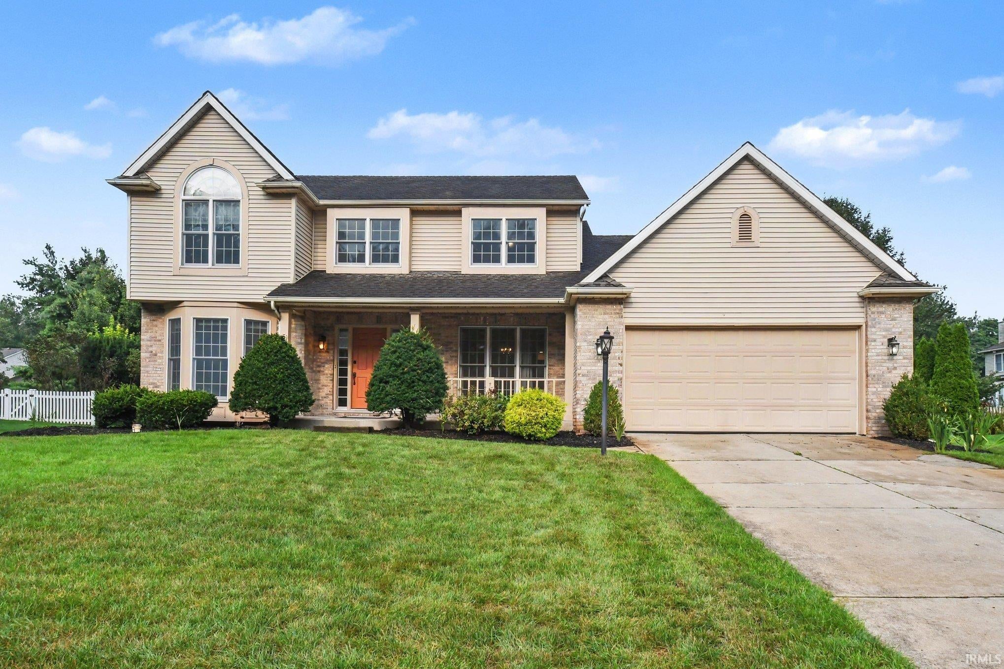 50581 Weeping Willow Run E — photo