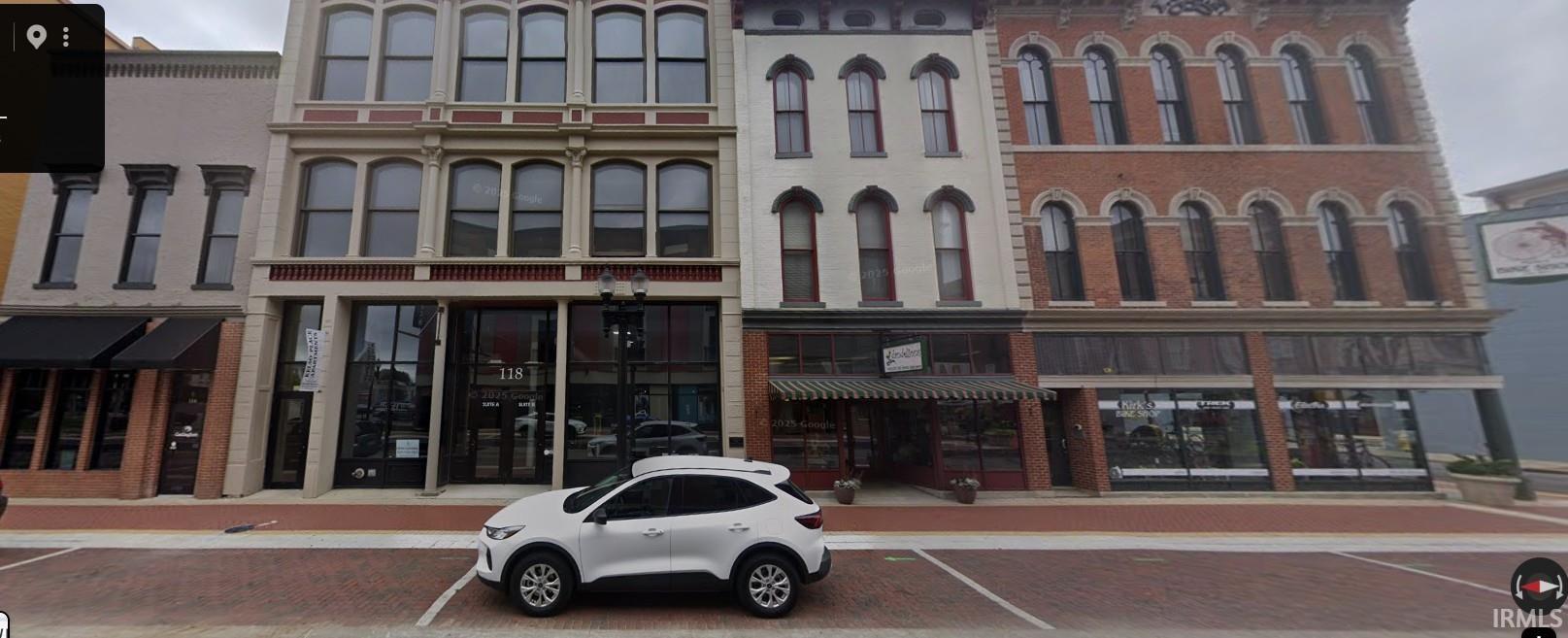 118 S Walnut Street — photo