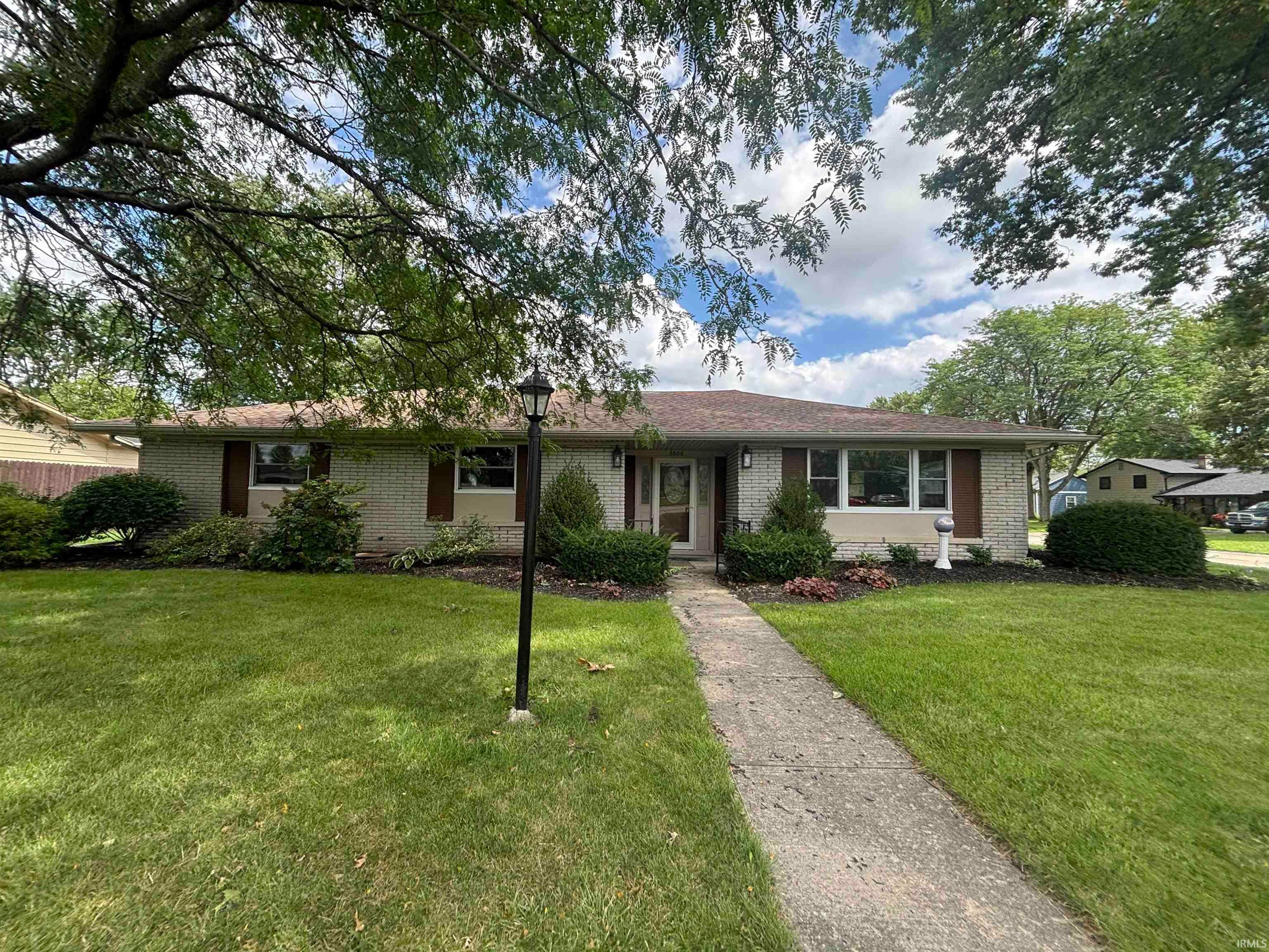 3604 Burrwood Terrace — photo