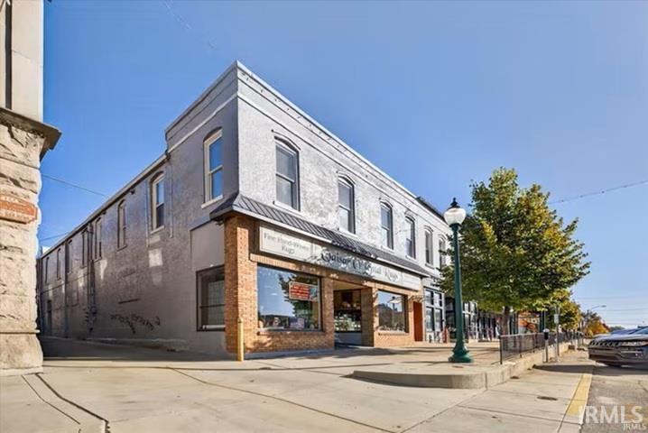 110 W 6th Street 5 — photo