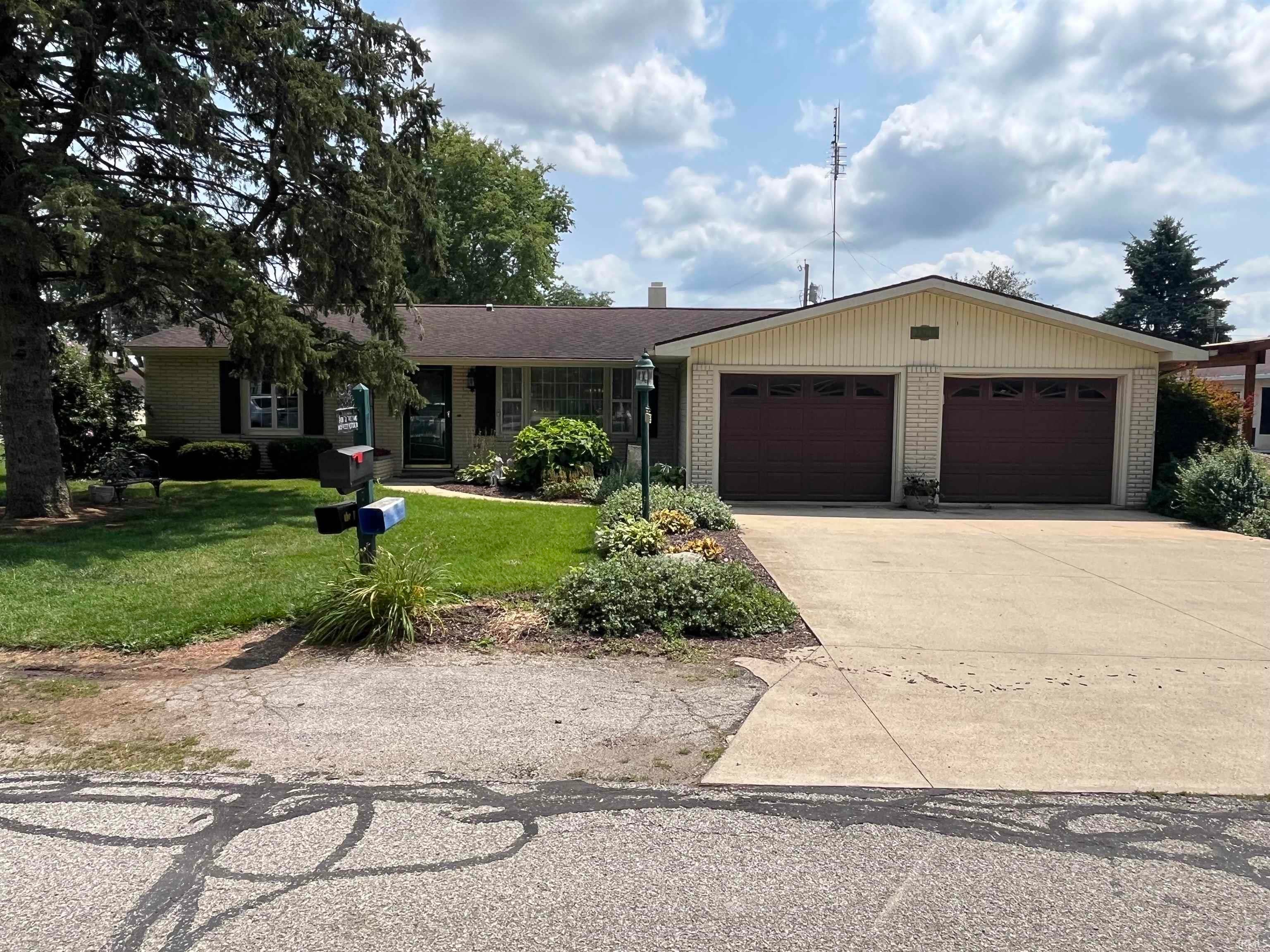 1401 Westchester Drive — photo
