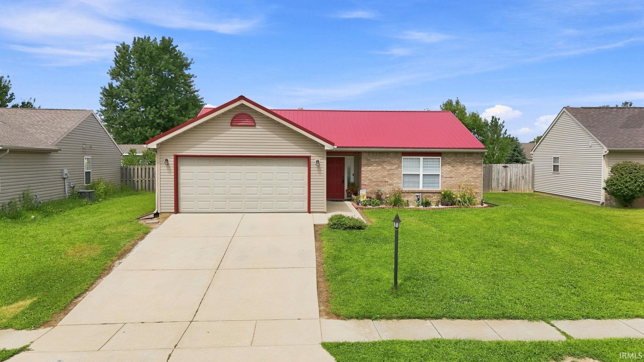 332 Plantation Way — photo