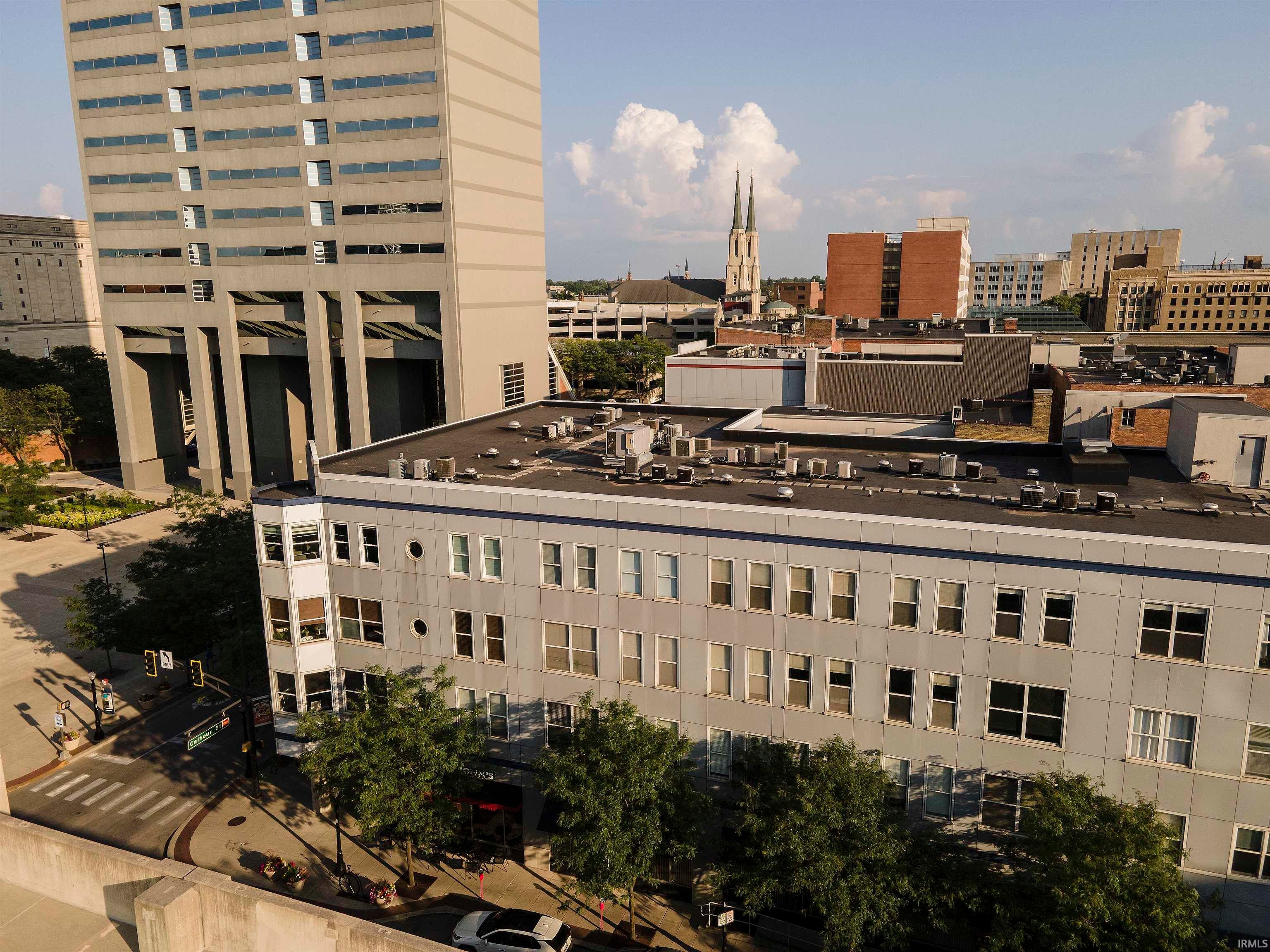 113 W Wayne Street 404 — photo