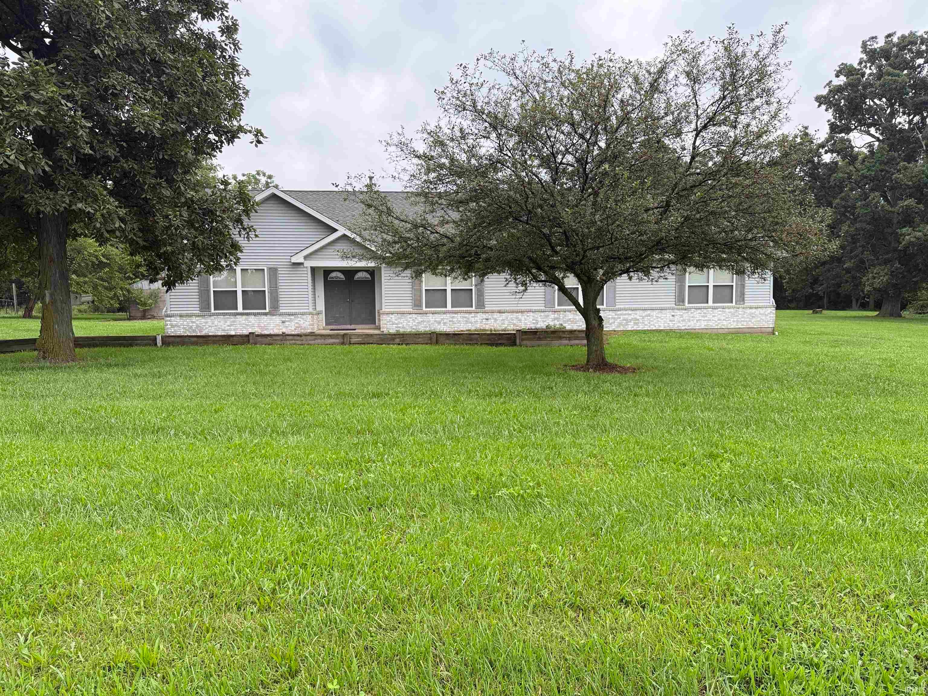 1400 W County Road 850 North — photo