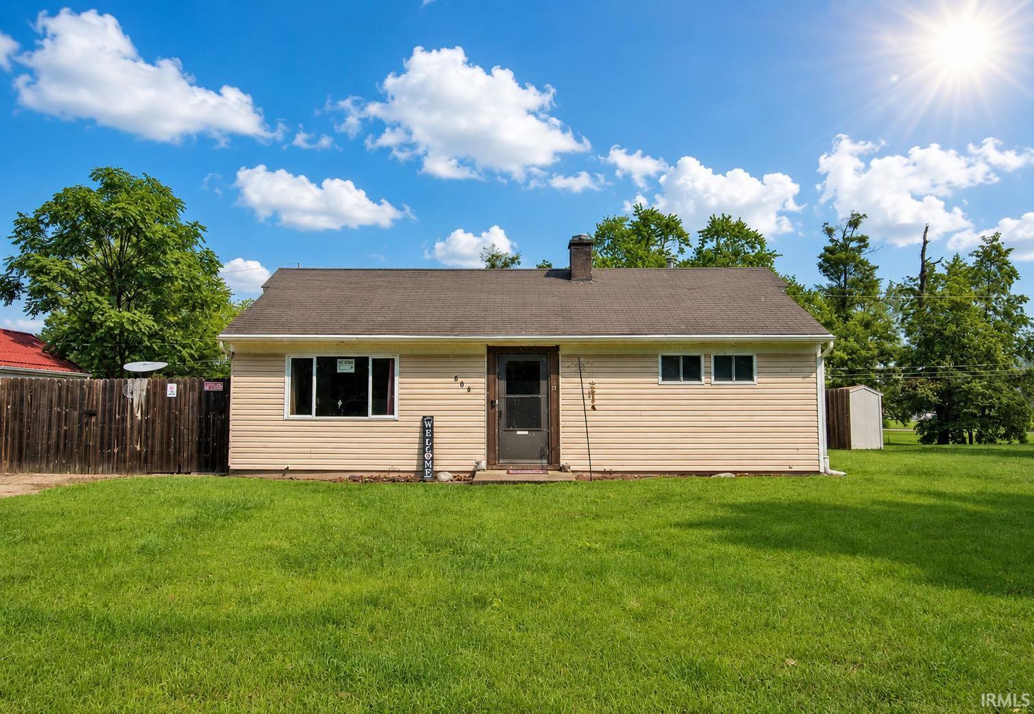 806 Courtney Drive — photo