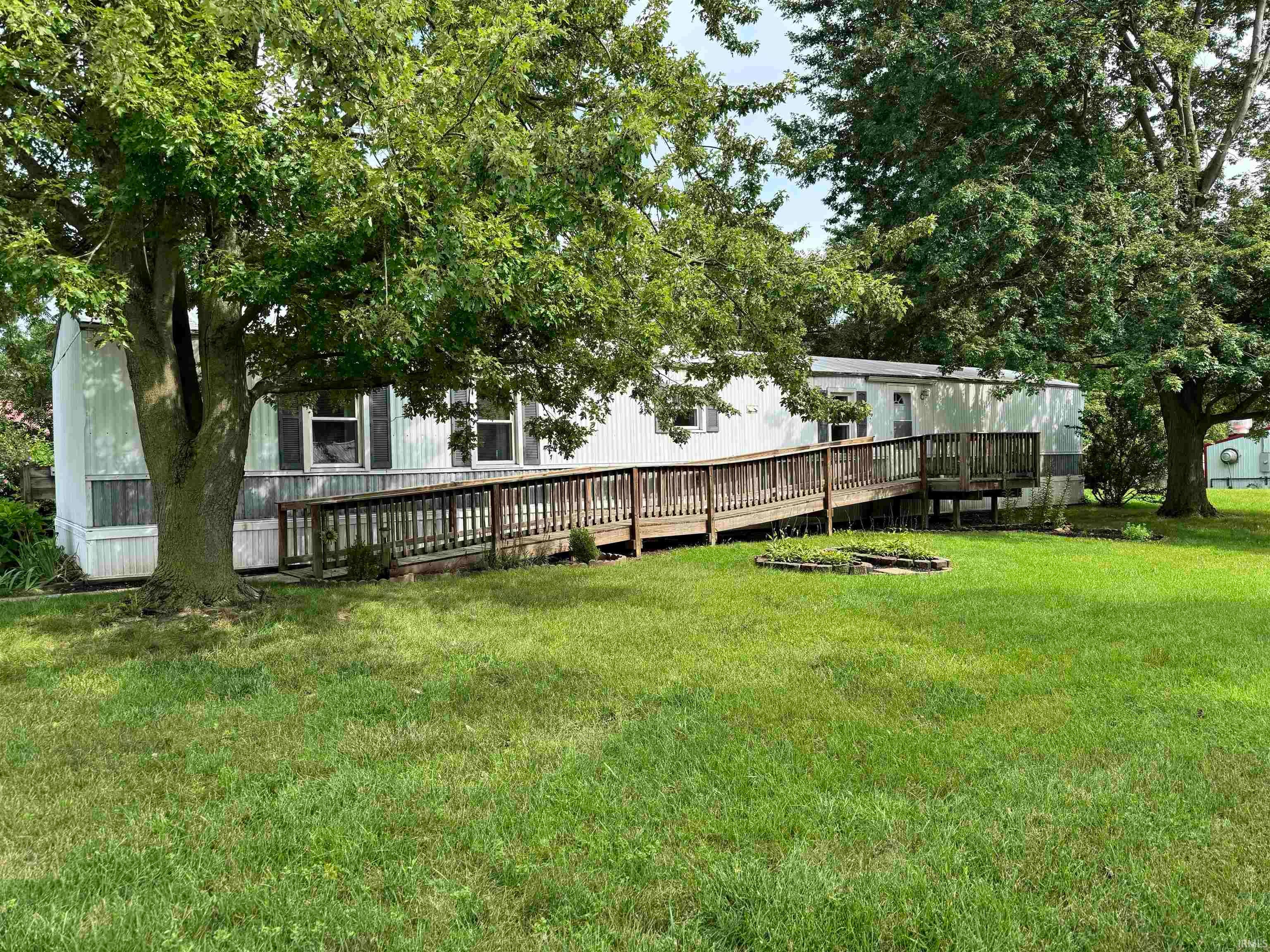 402 S Higbee Street — photo