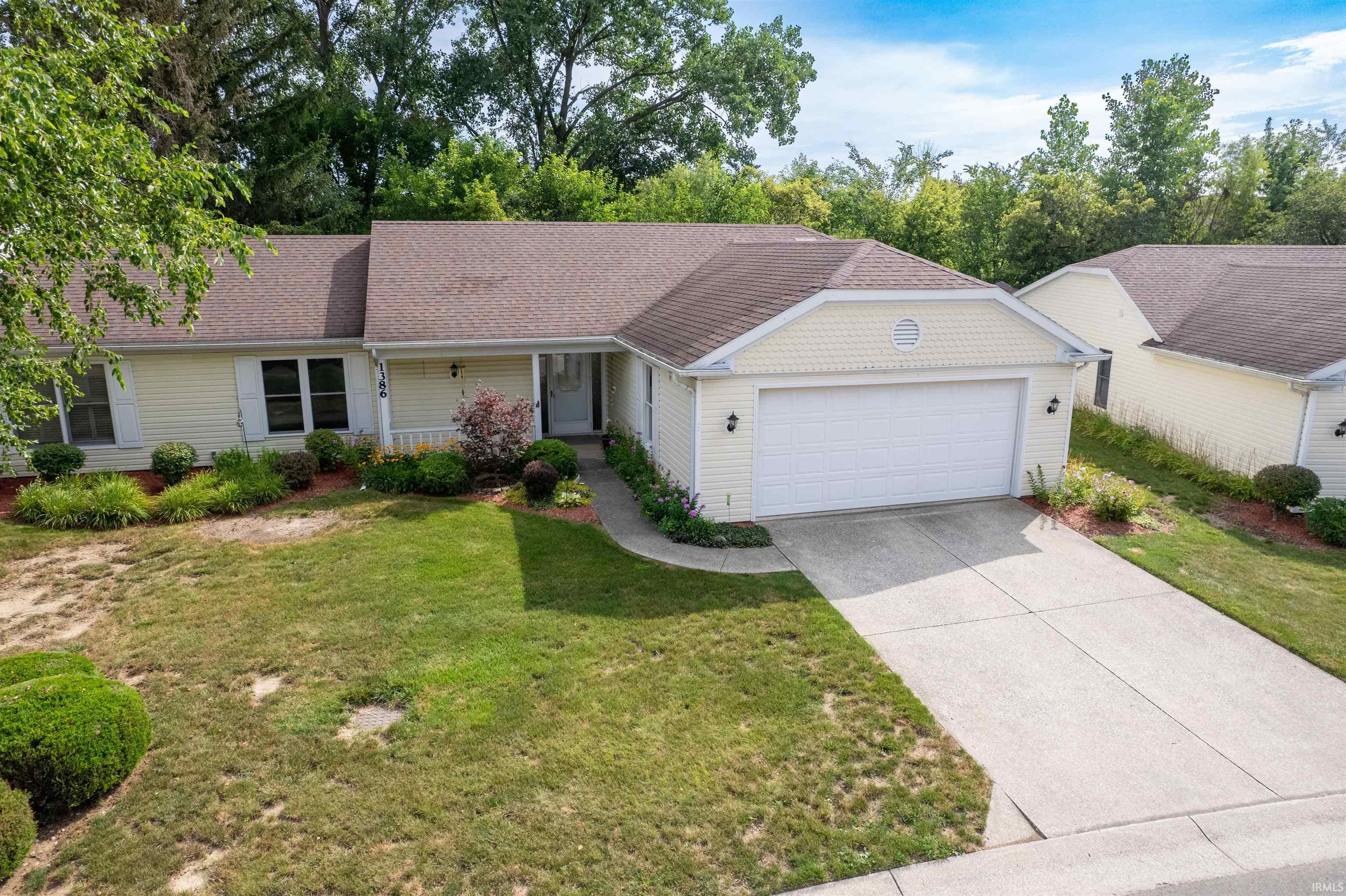 1386 N Pinebluff Drive — photo