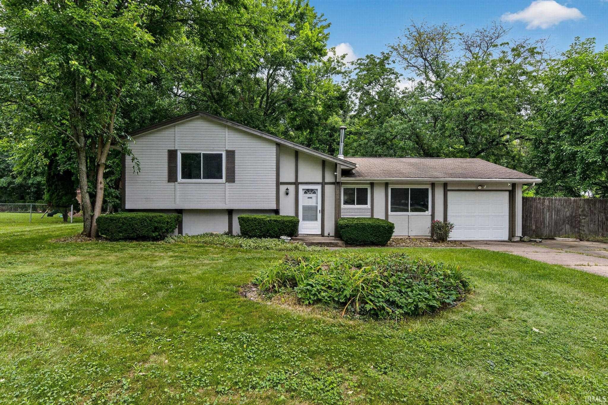 24403 Rolling Oaks Drive — photo