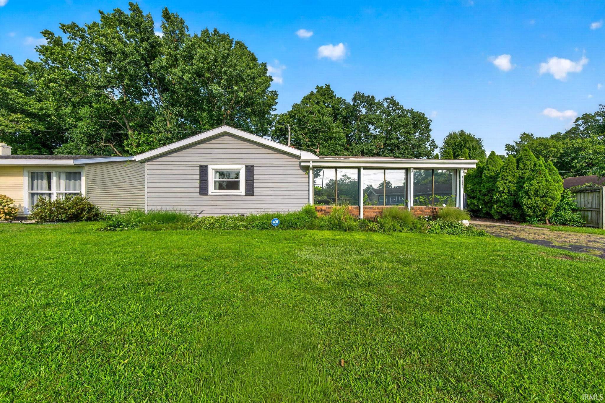 1240 Ebeling Drive — photo