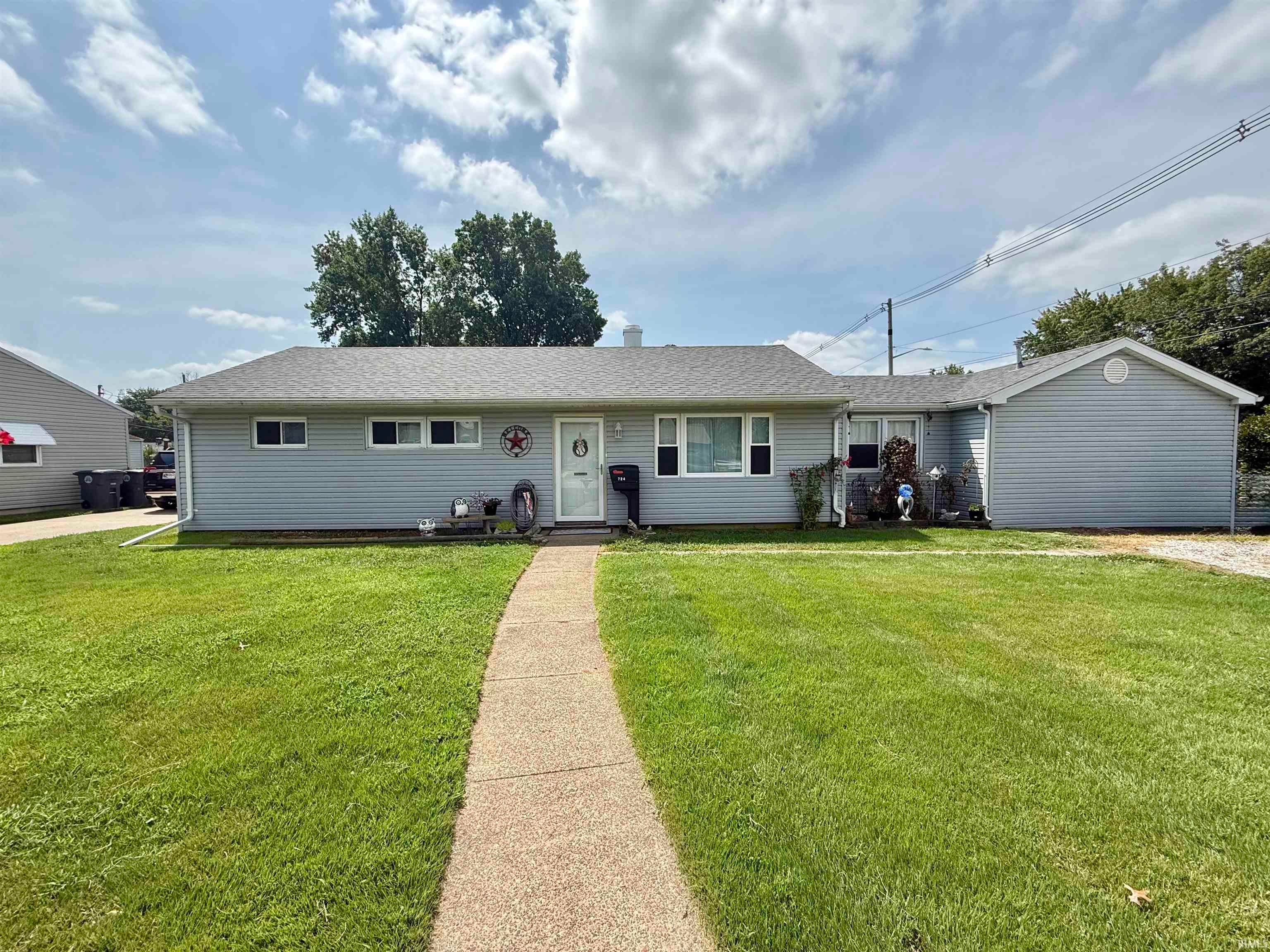 724 Sheffield Drive — photo