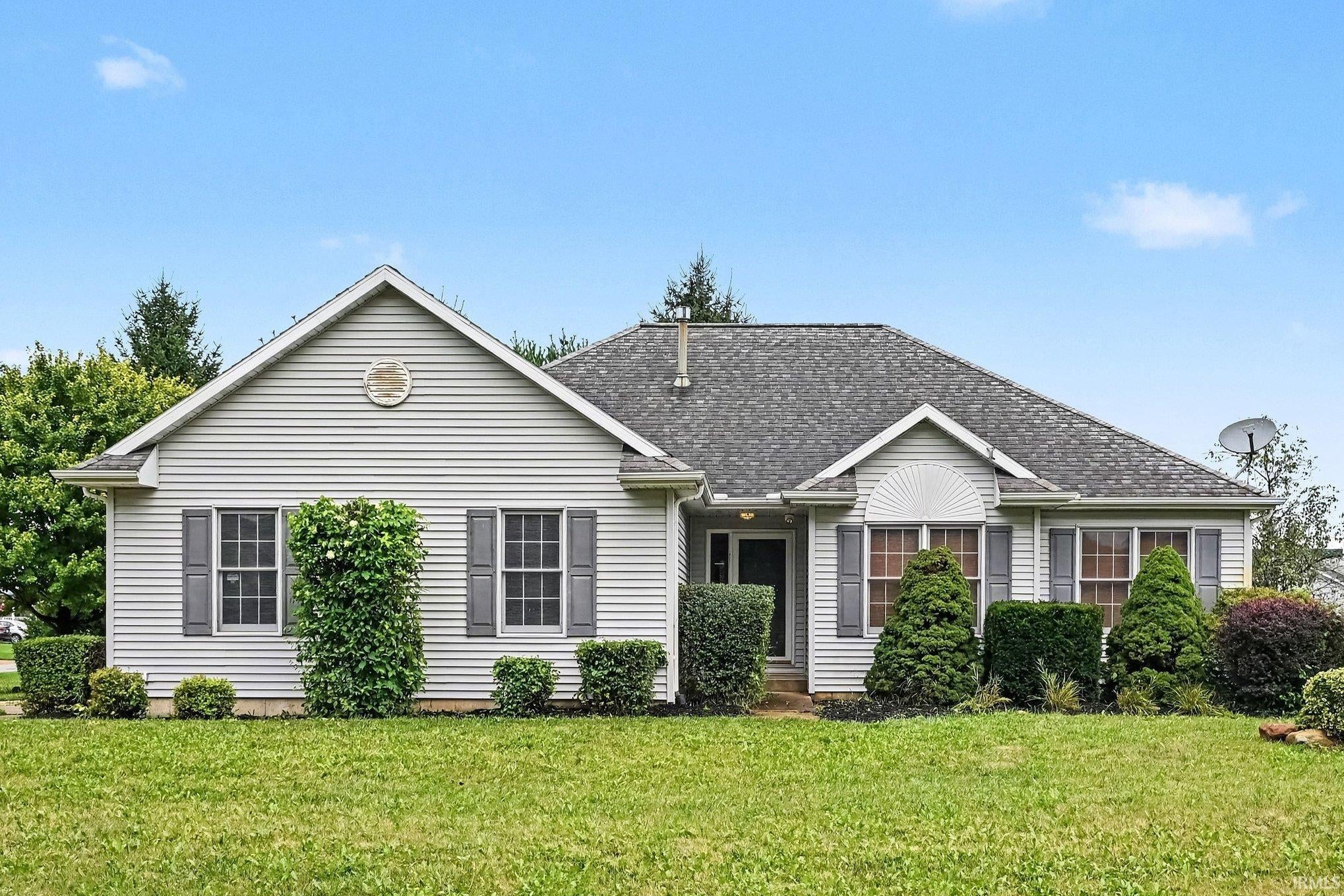 1458 Rutland Court — photo