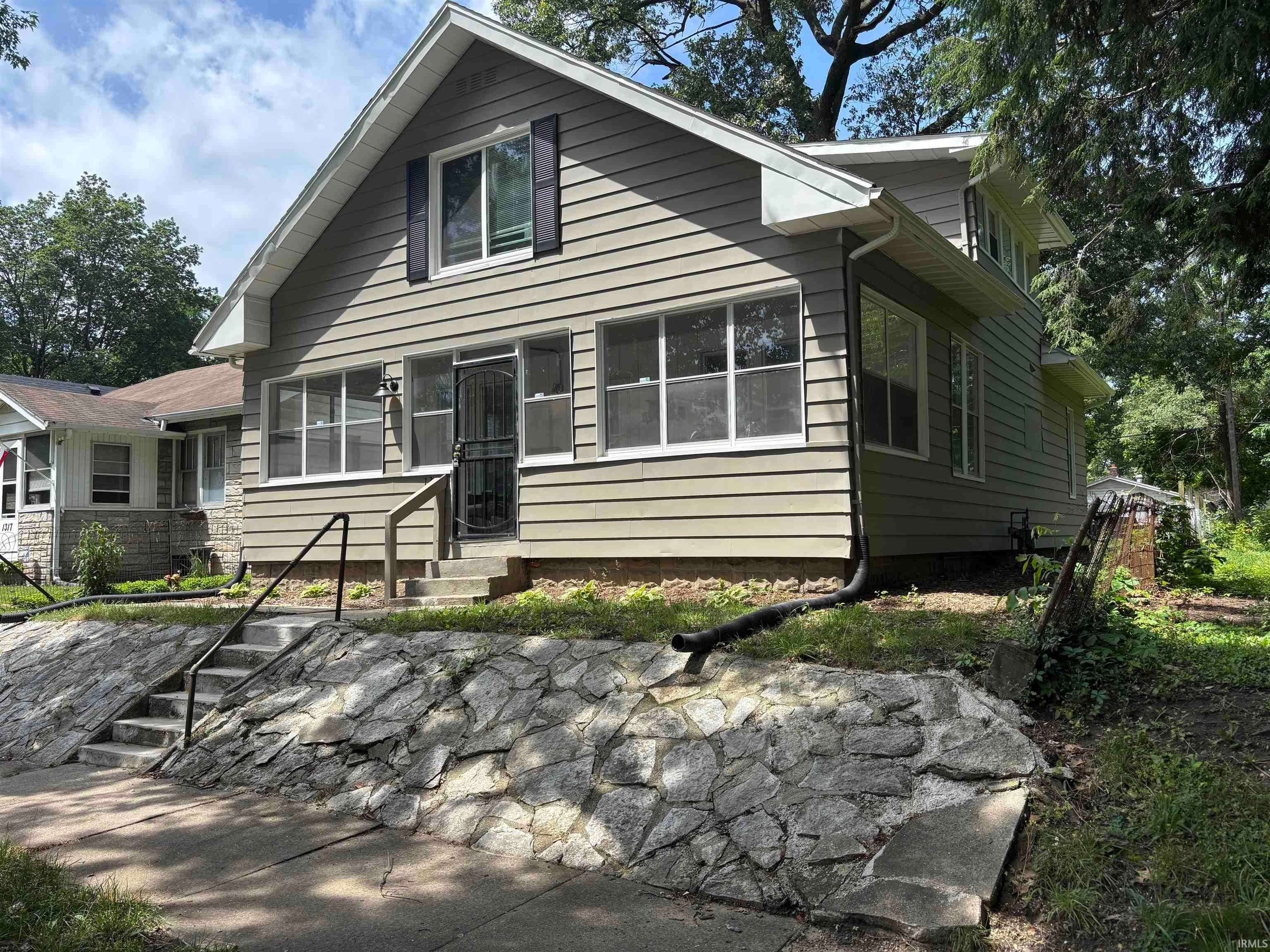 1321 N Brookfield Street — photo