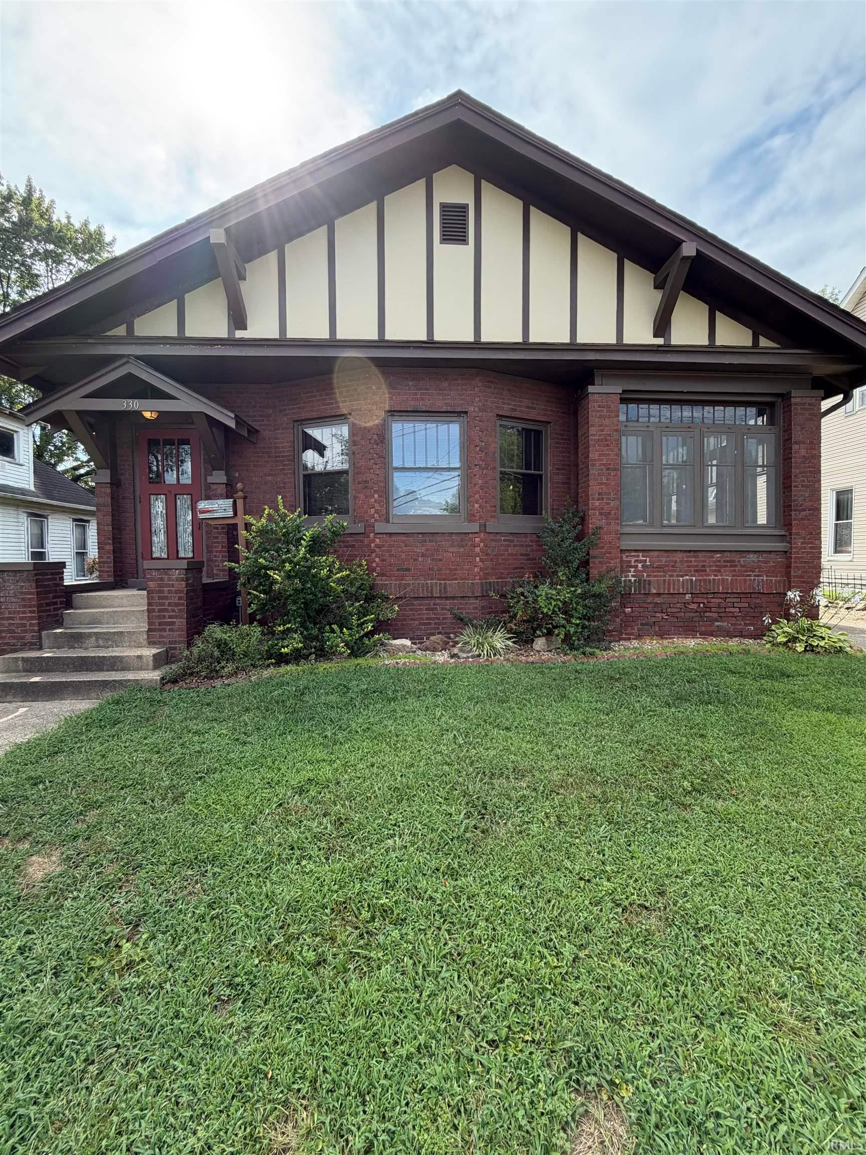330 S Jefferson Street — photo