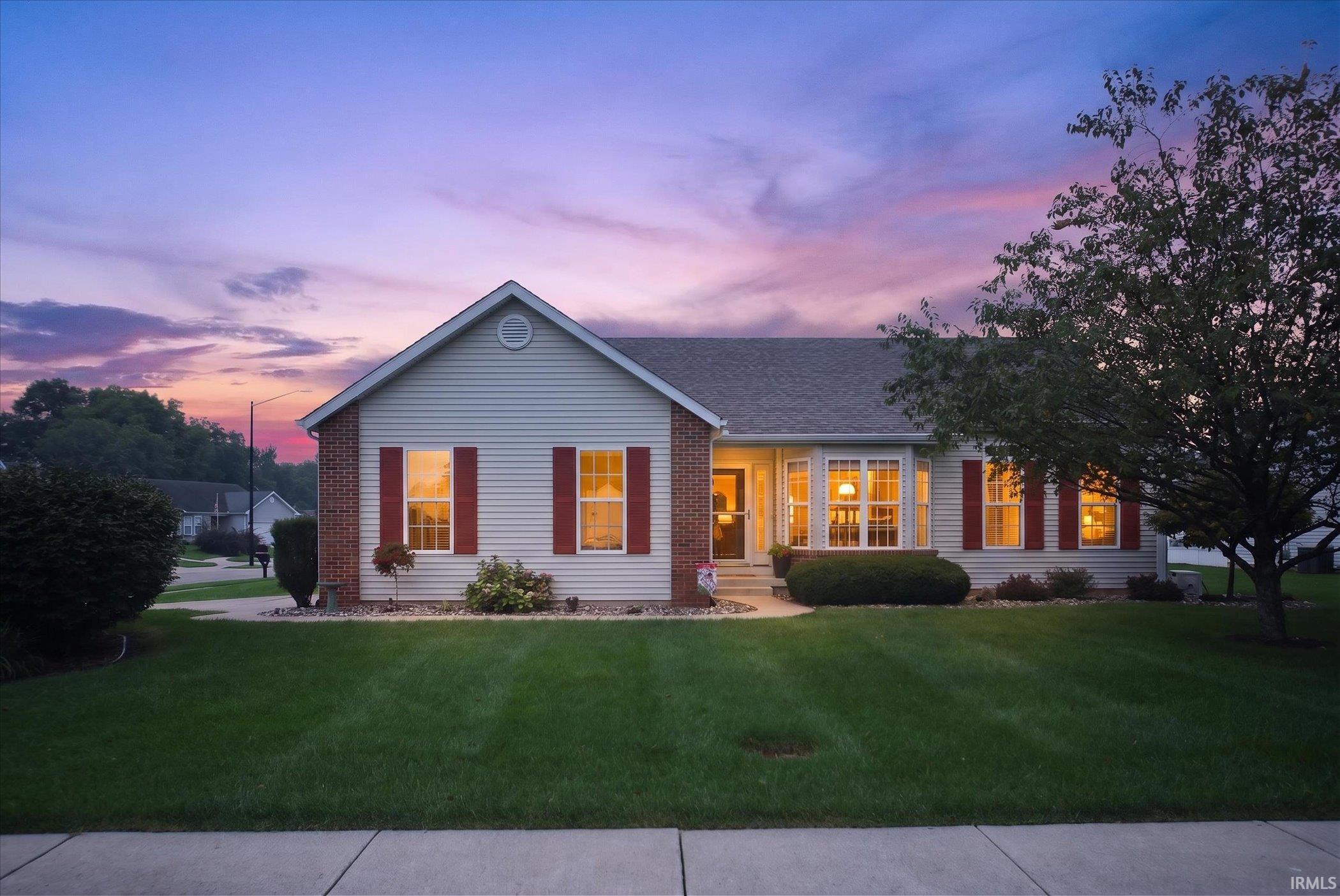 102 Livingston Bay Court — photo