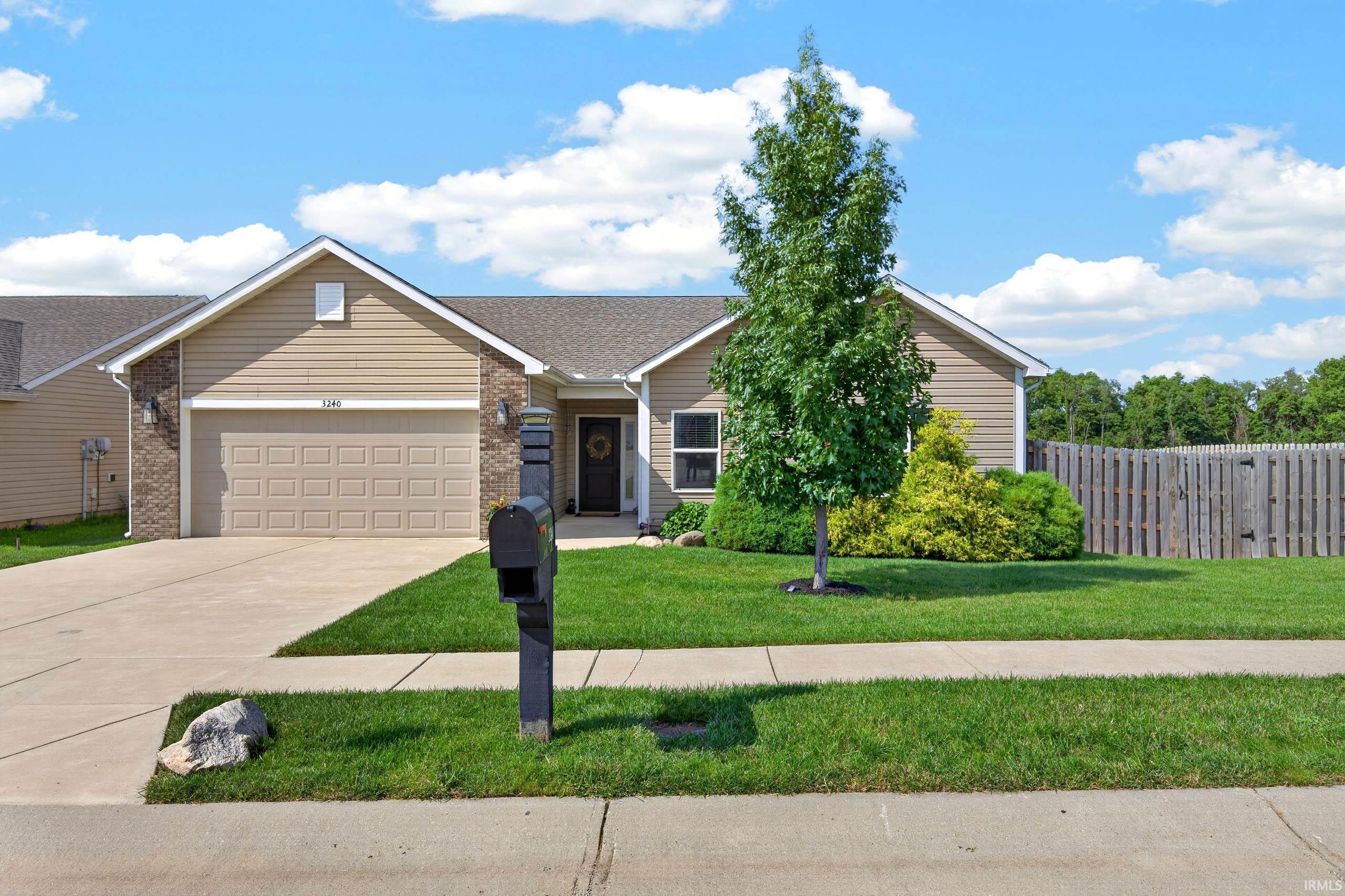 3240 Maitland Drive — photo