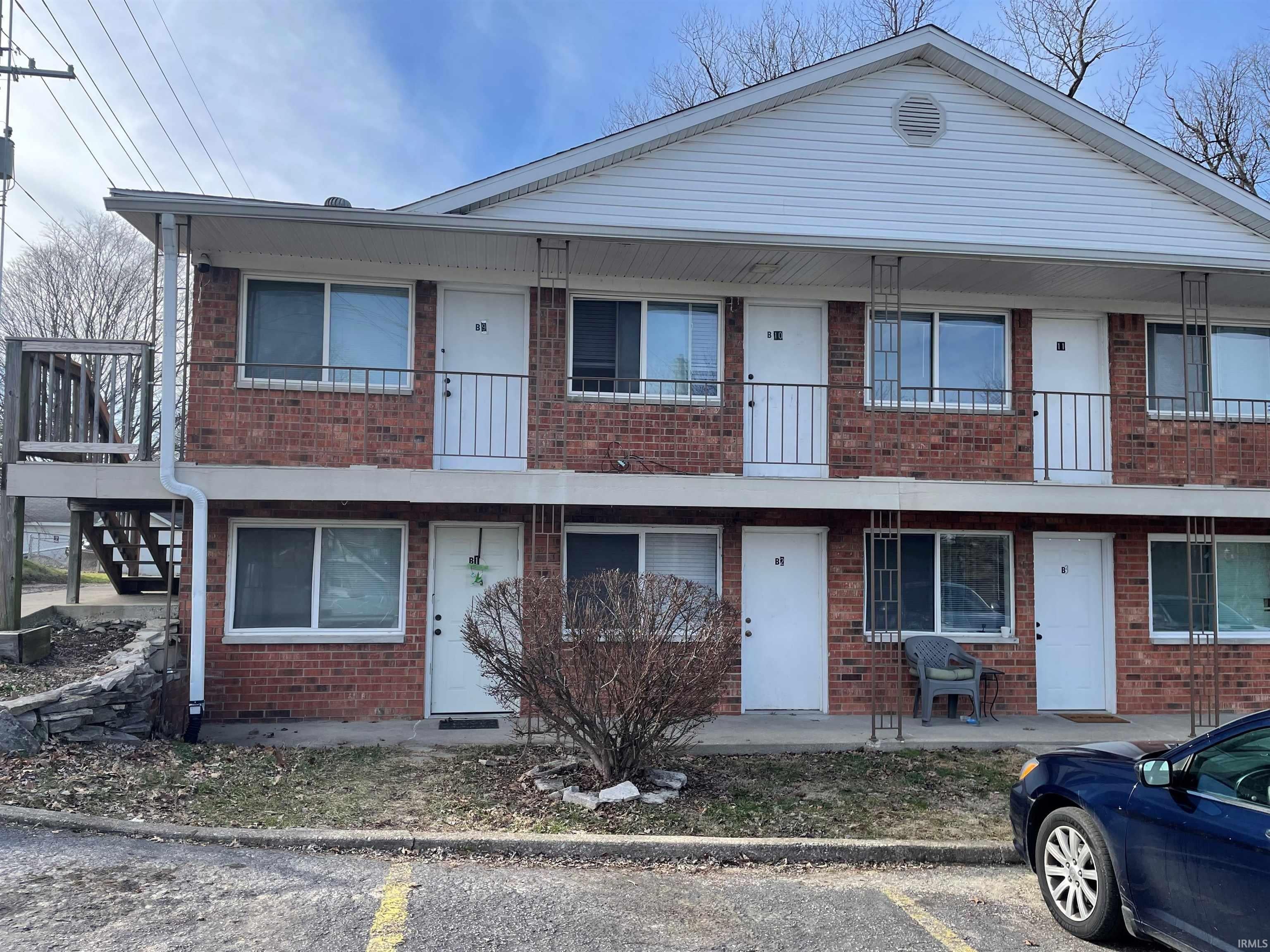 1005 N Rogers Street B-6 — photo