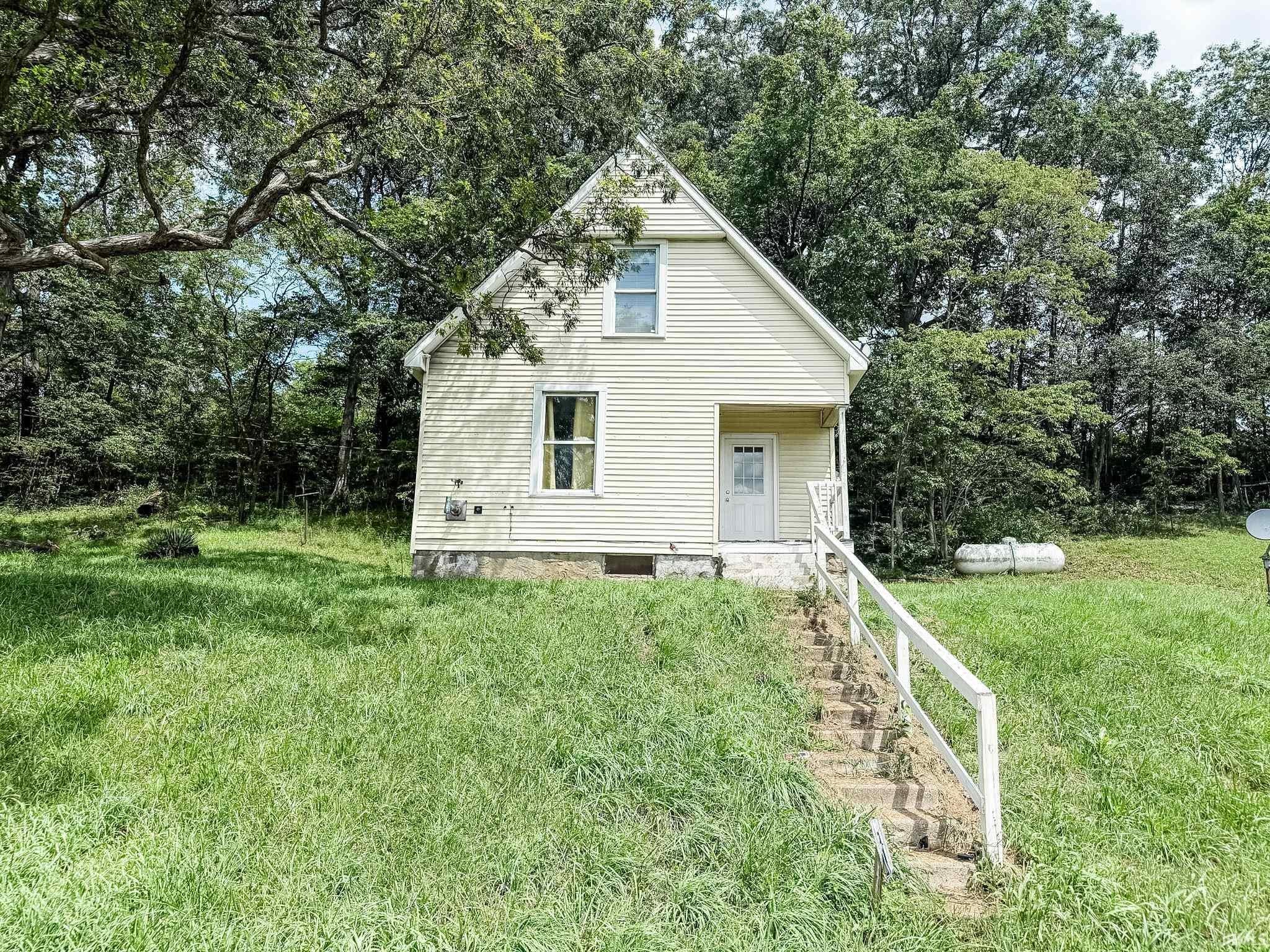 1446 E Lovers Lane Road — photo