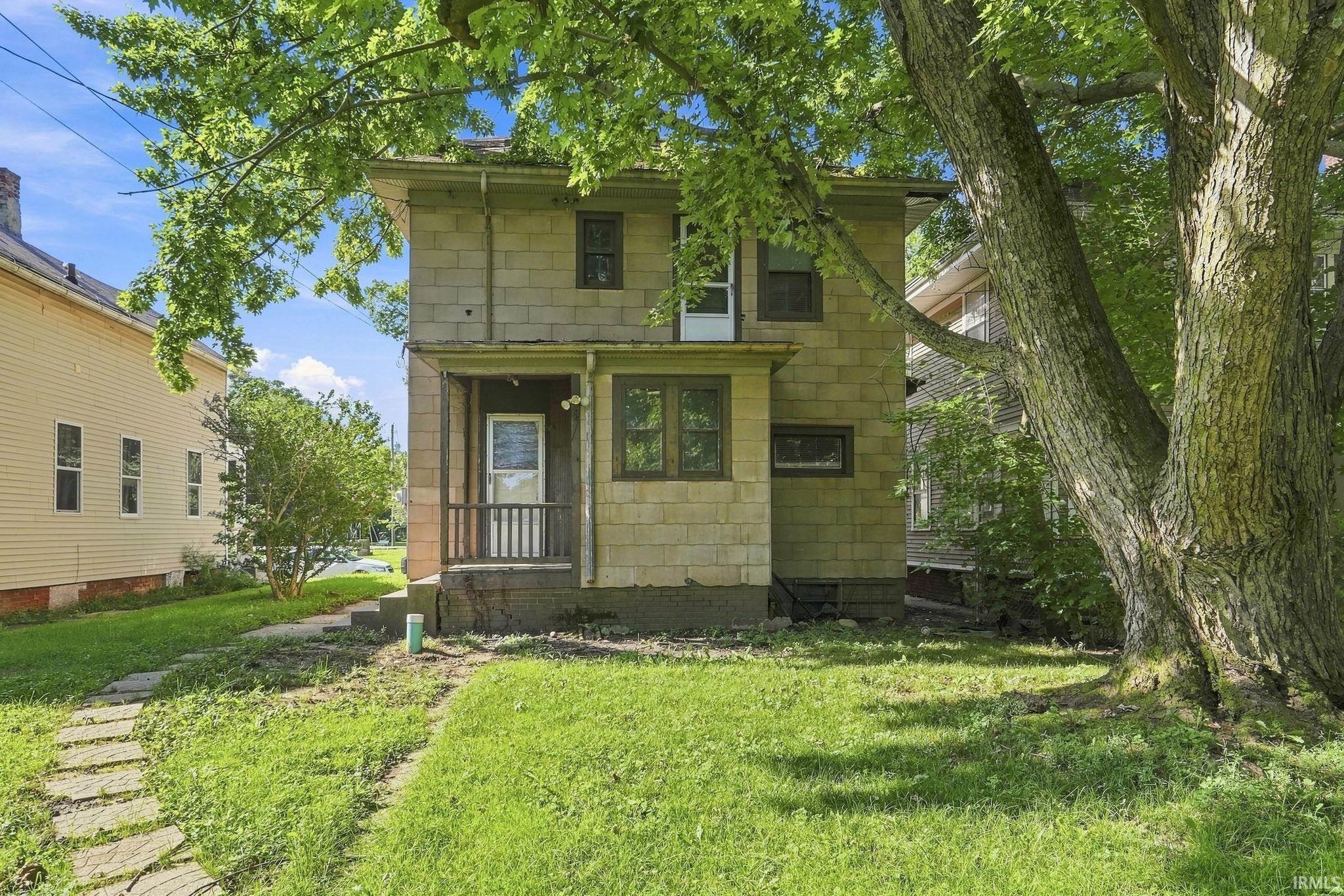 924 W Dewald Street — photo