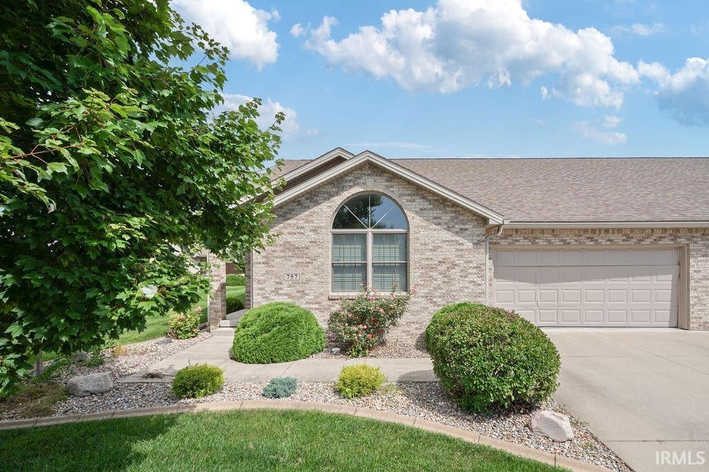 757 Willowridge Drive — photo