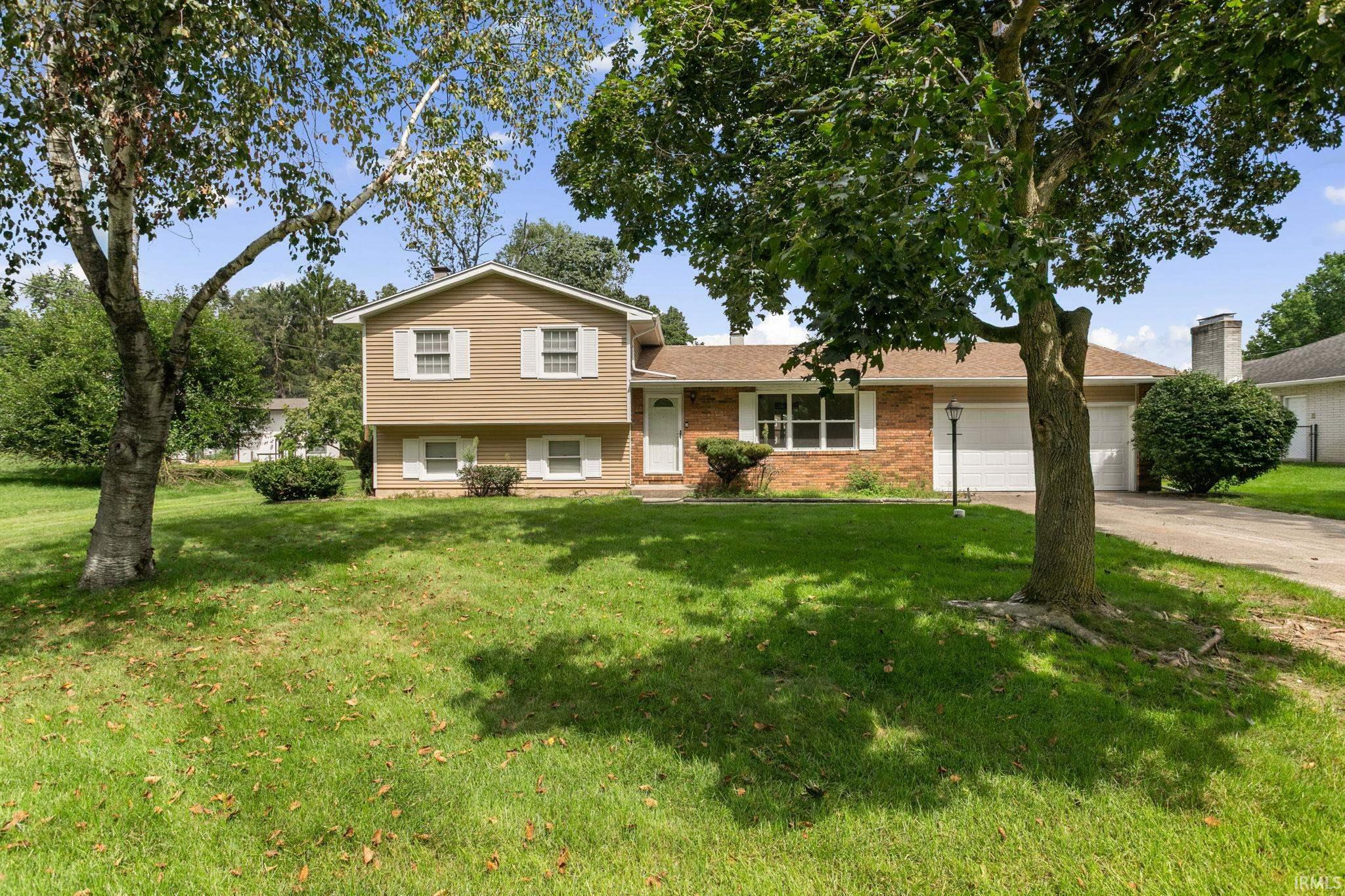 16765 Valley Forge Lane — photo