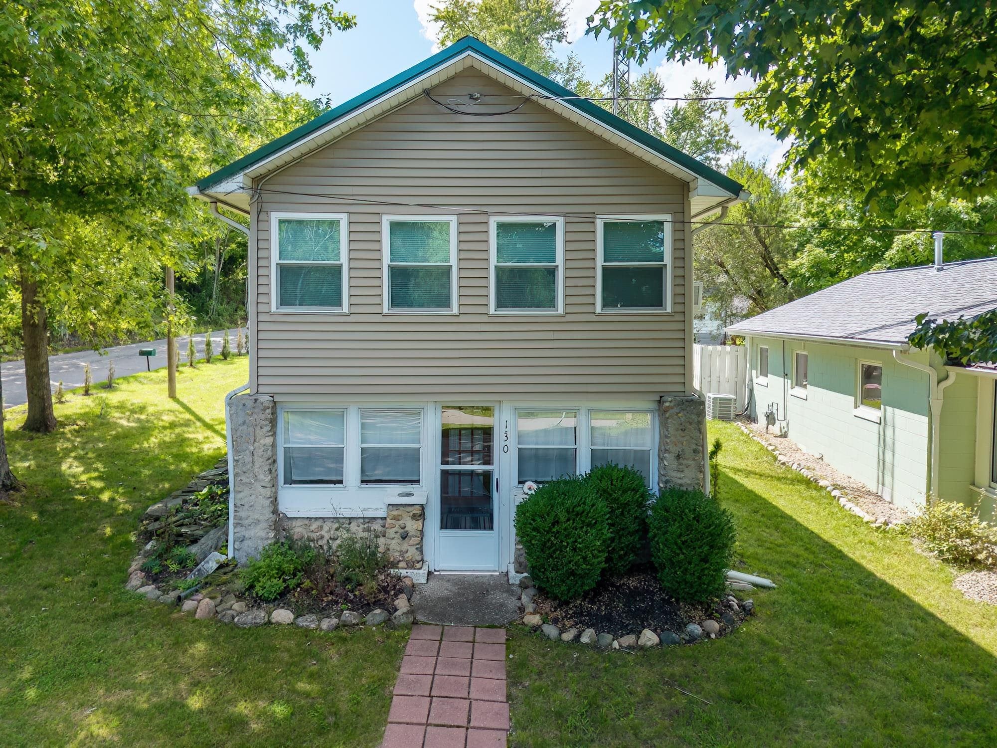 130 Terrace Drive — photo