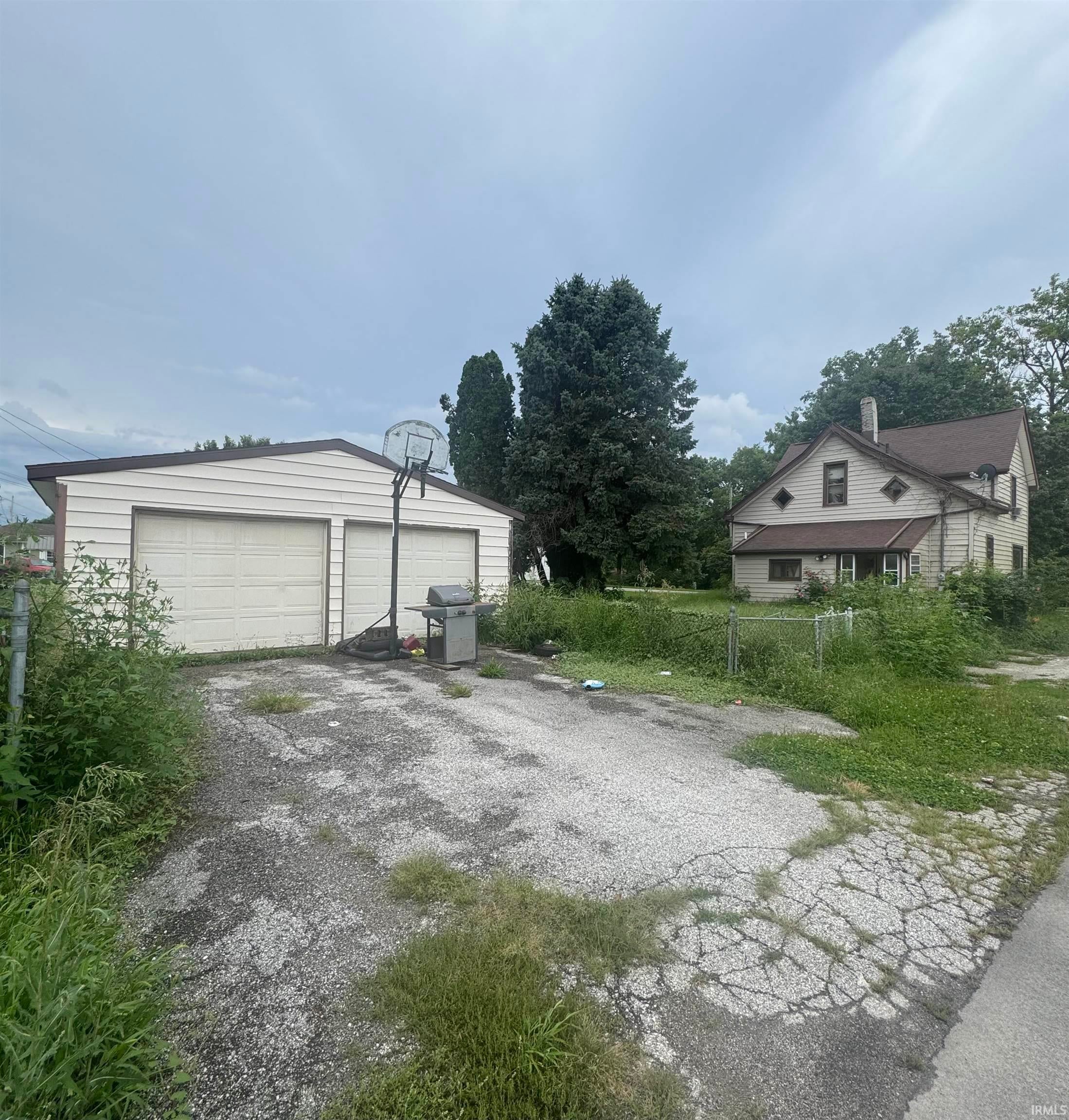 1212 N Washington Street — photo