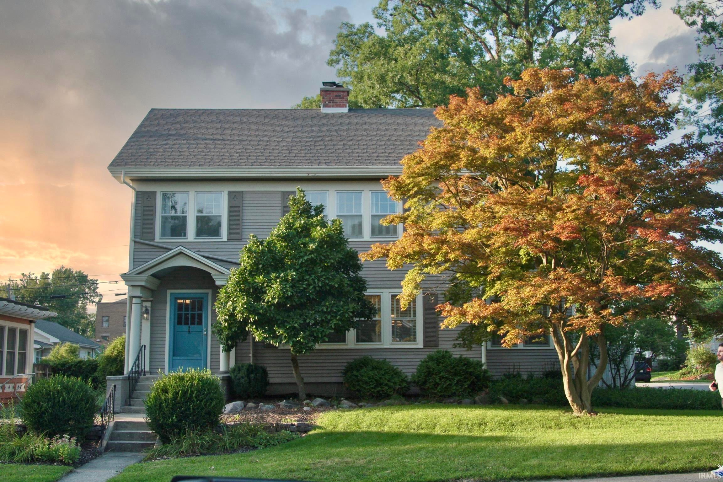 704 W Oakdale Drive — photo