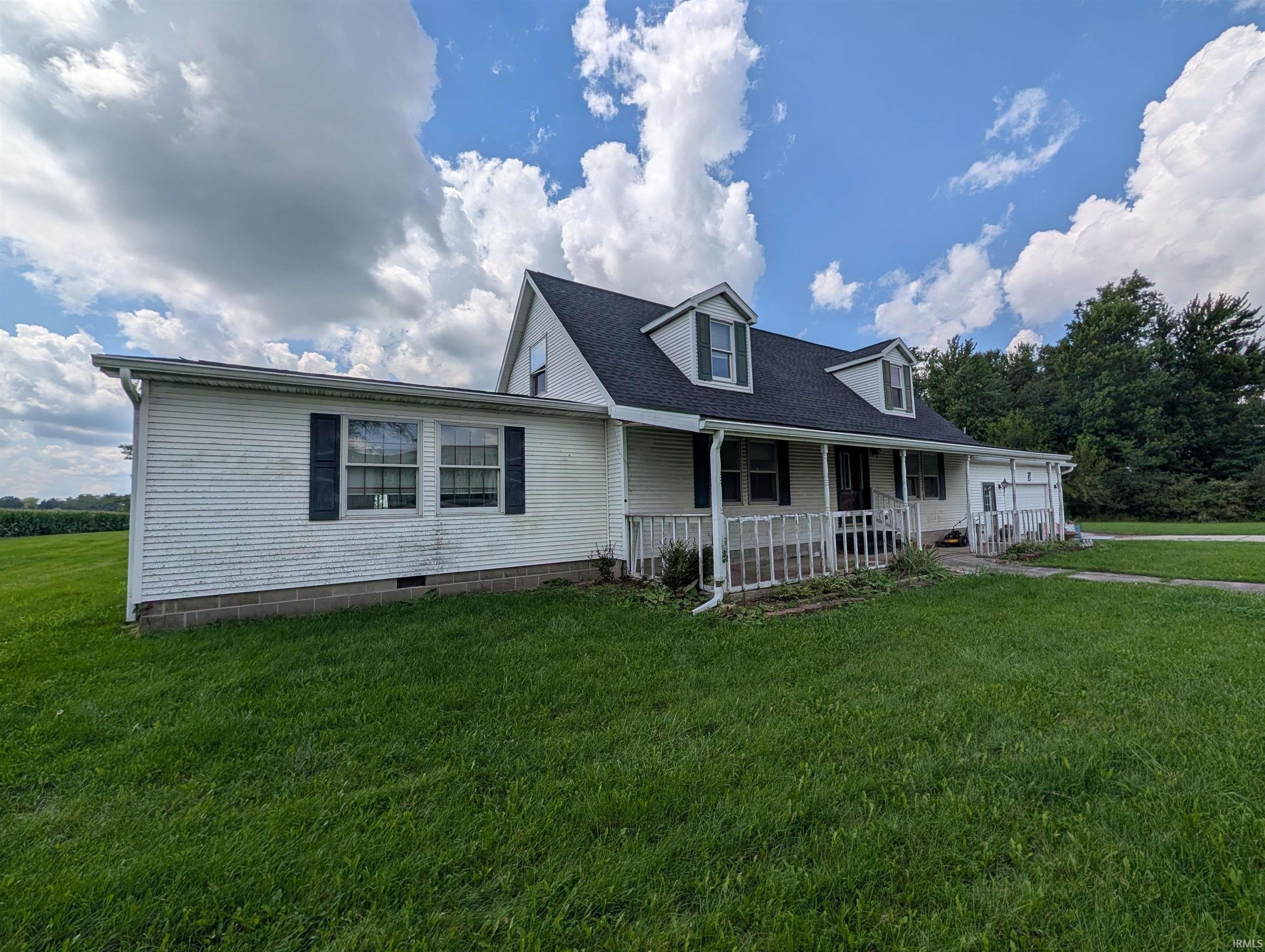 7234 N 100 — photo