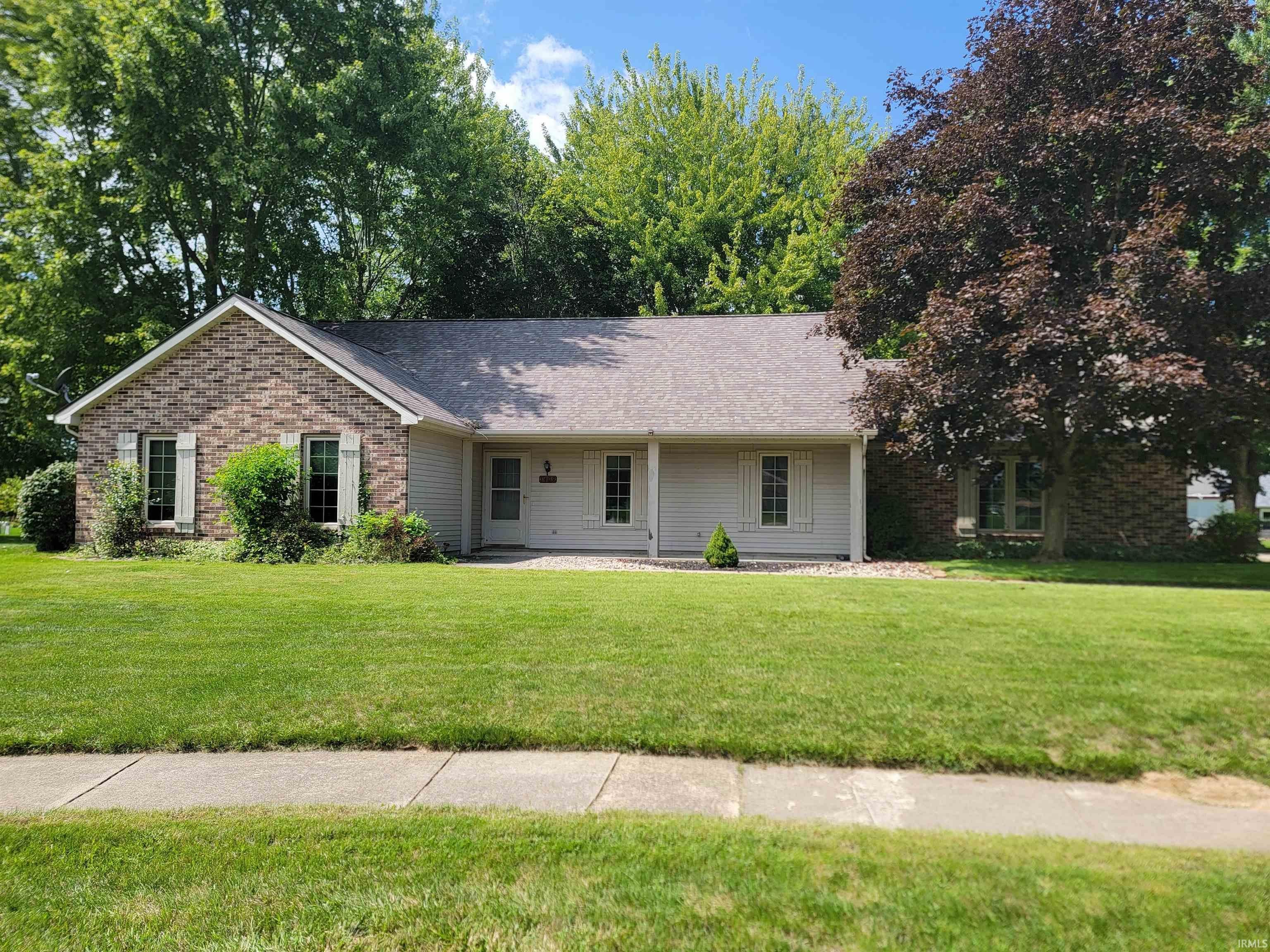 1409 Willow Drive — photo