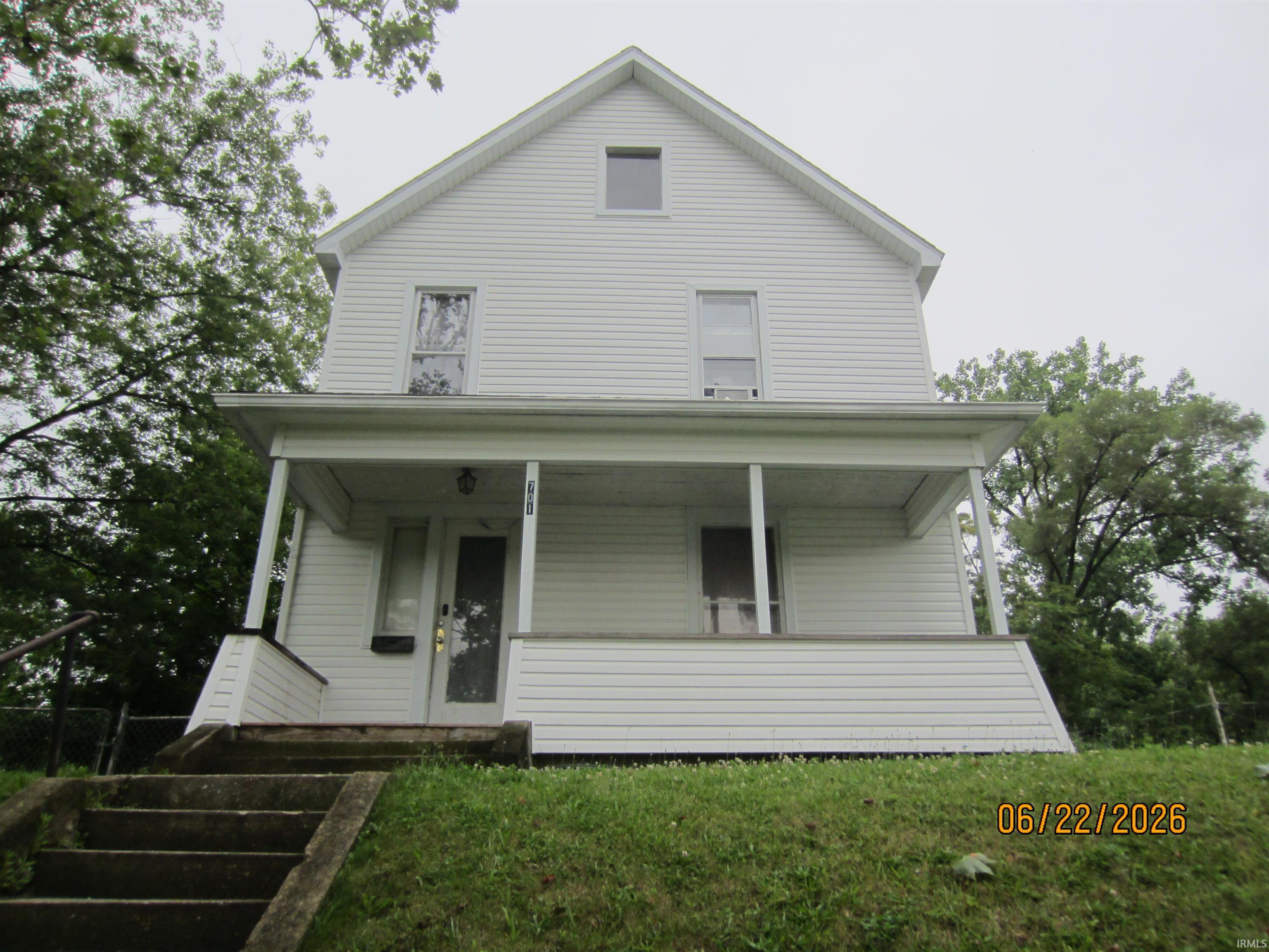 701 W 7th Street — photo