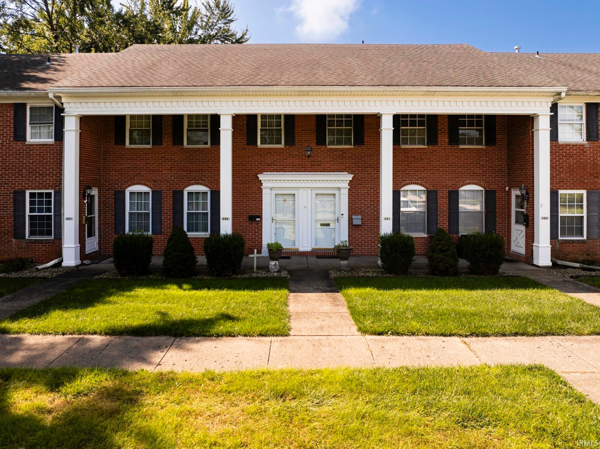 203 S Forest Drive — photo