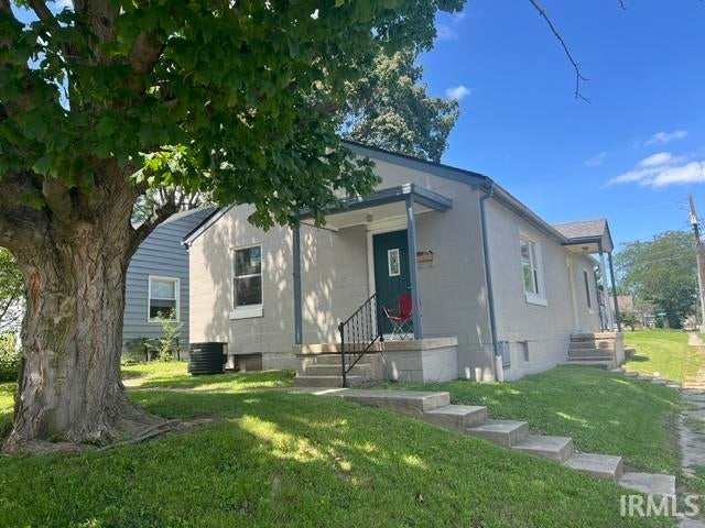 1724 Central Street — photo