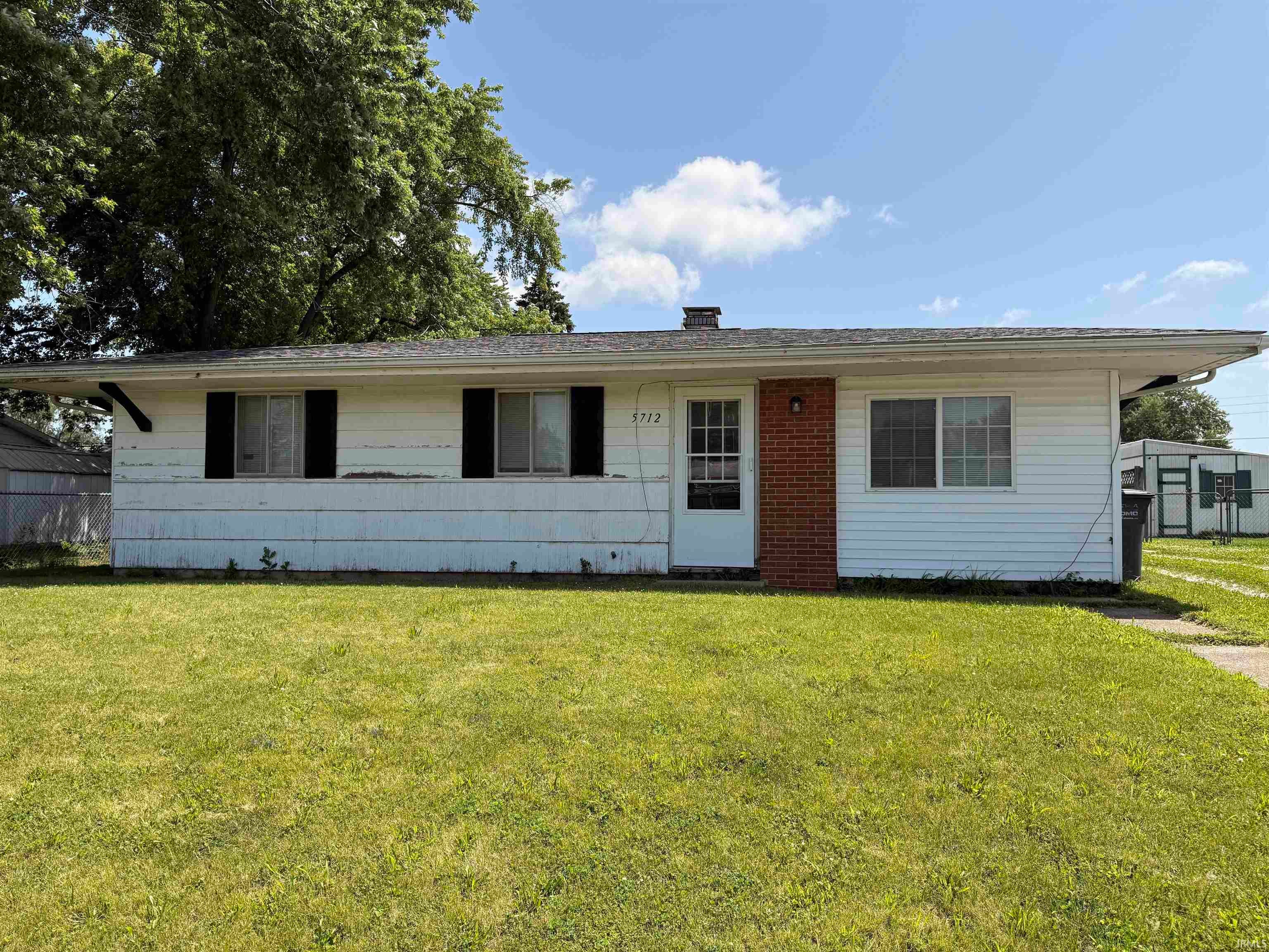5712 Seneca Trail — photo